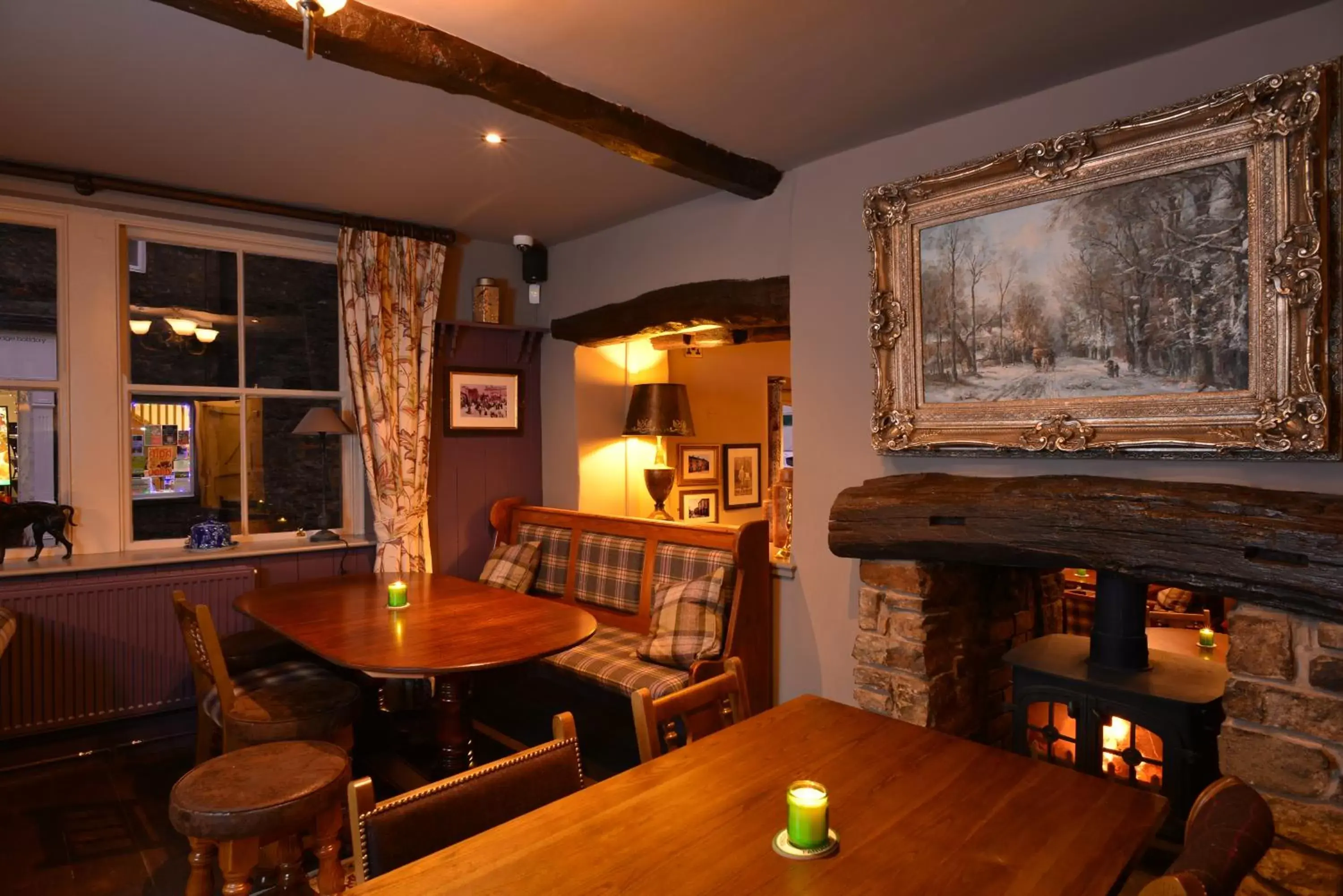 Lounge or bar, Lounge/Bar in The Devonshire Grassington
