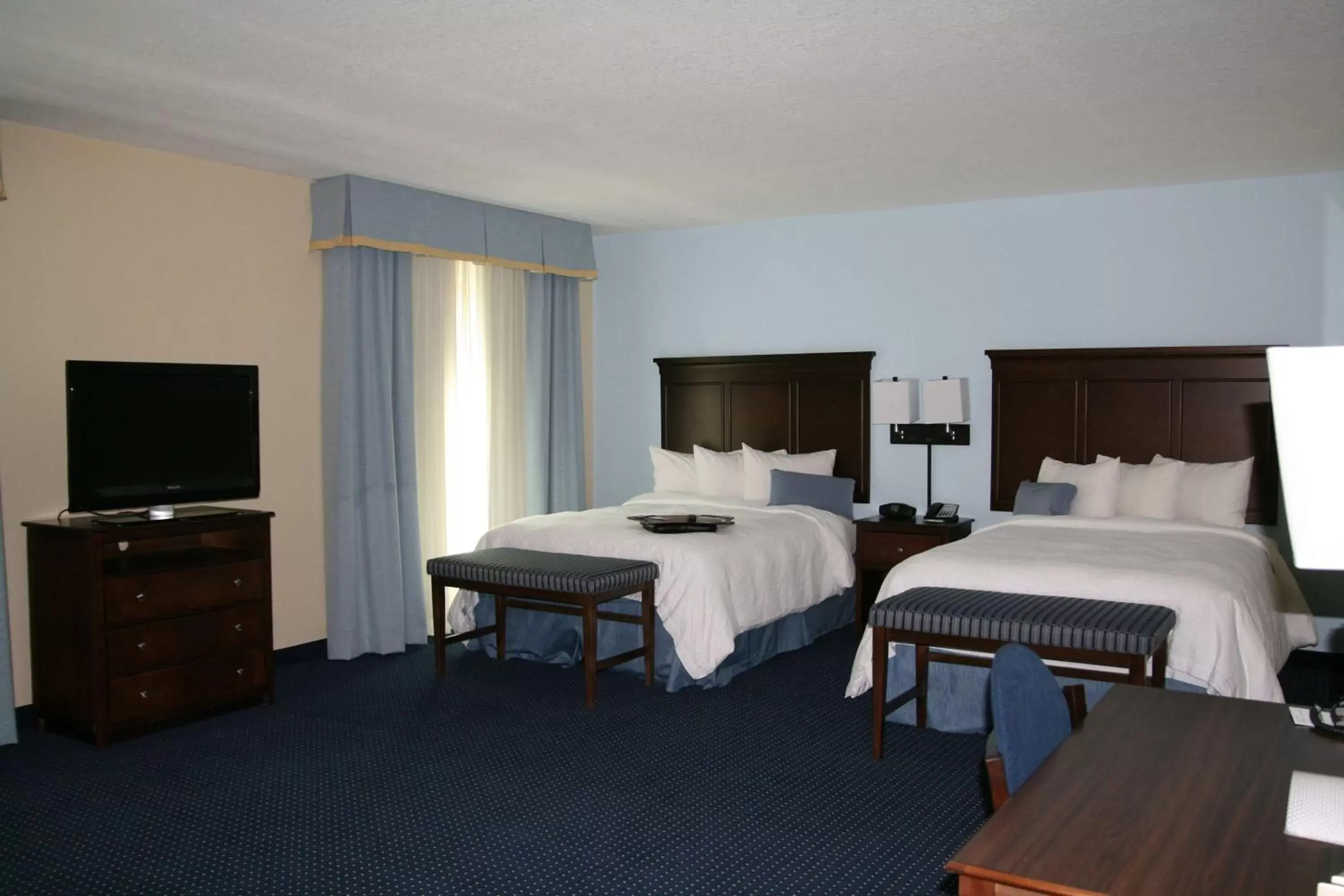 Bedroom, Bed in Hampton Inn & Suites McAlester