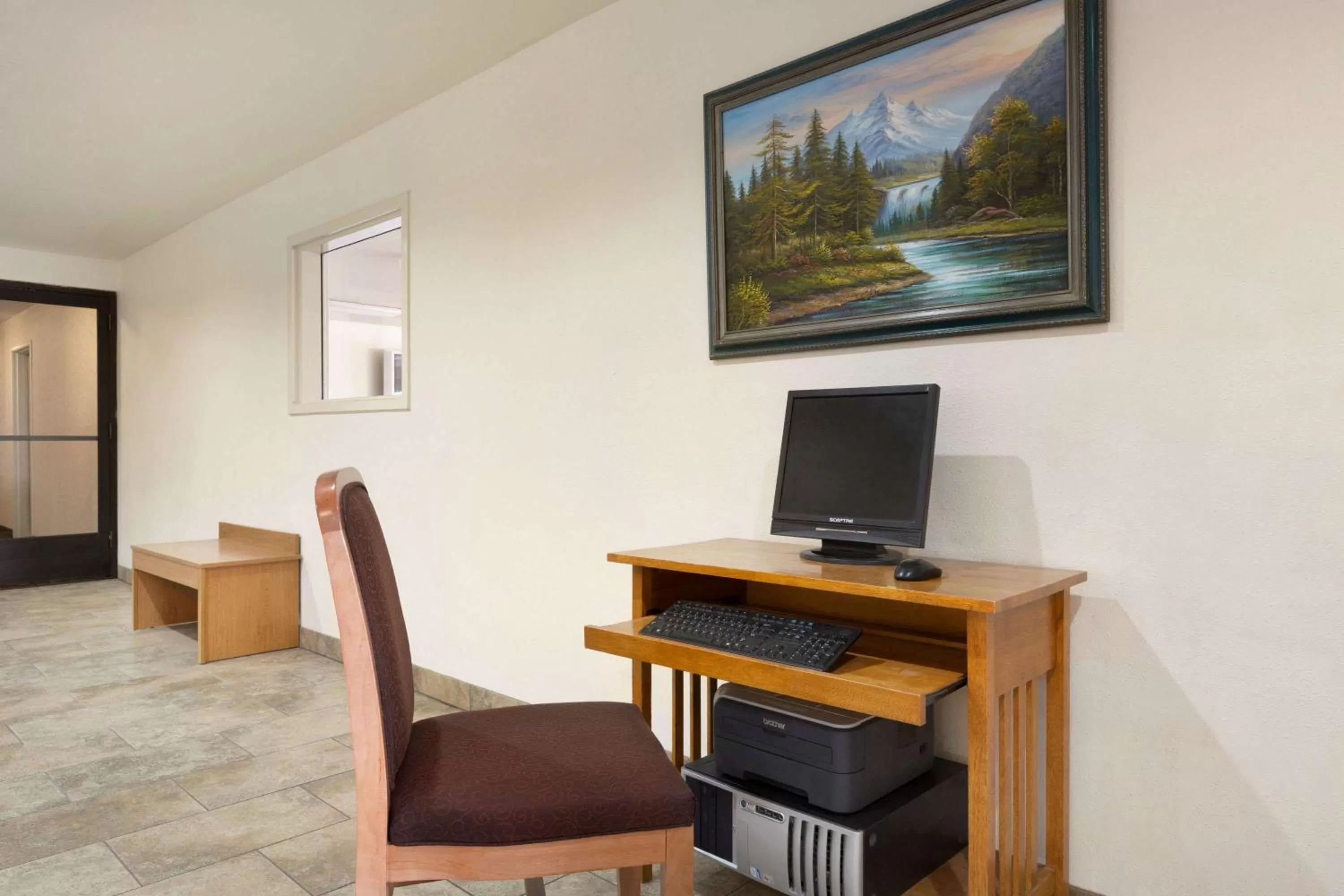 On site in Travelodge by Wyndham Belen