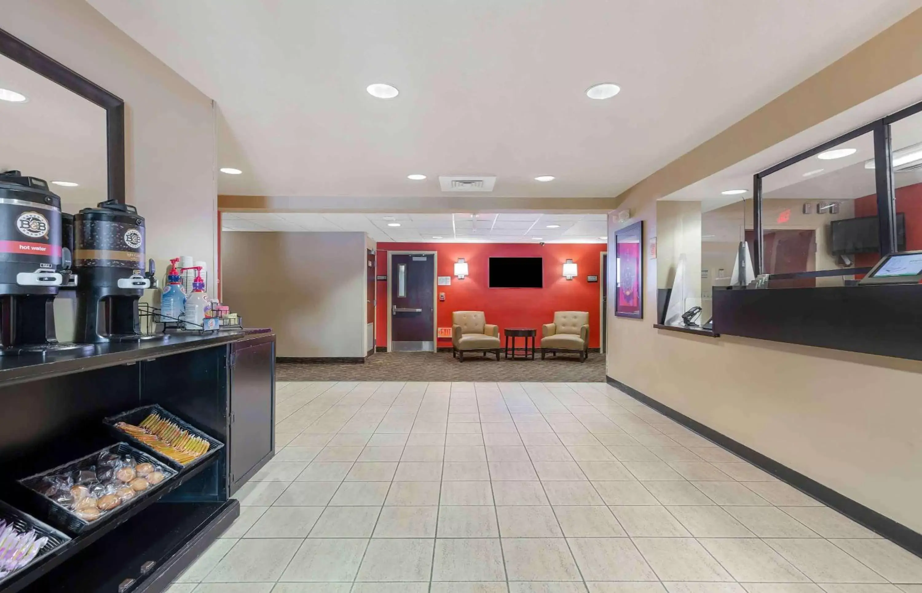 Lobby or reception in Extended Stay America Suites - Baltimore - BWI Airport - Aero Dr