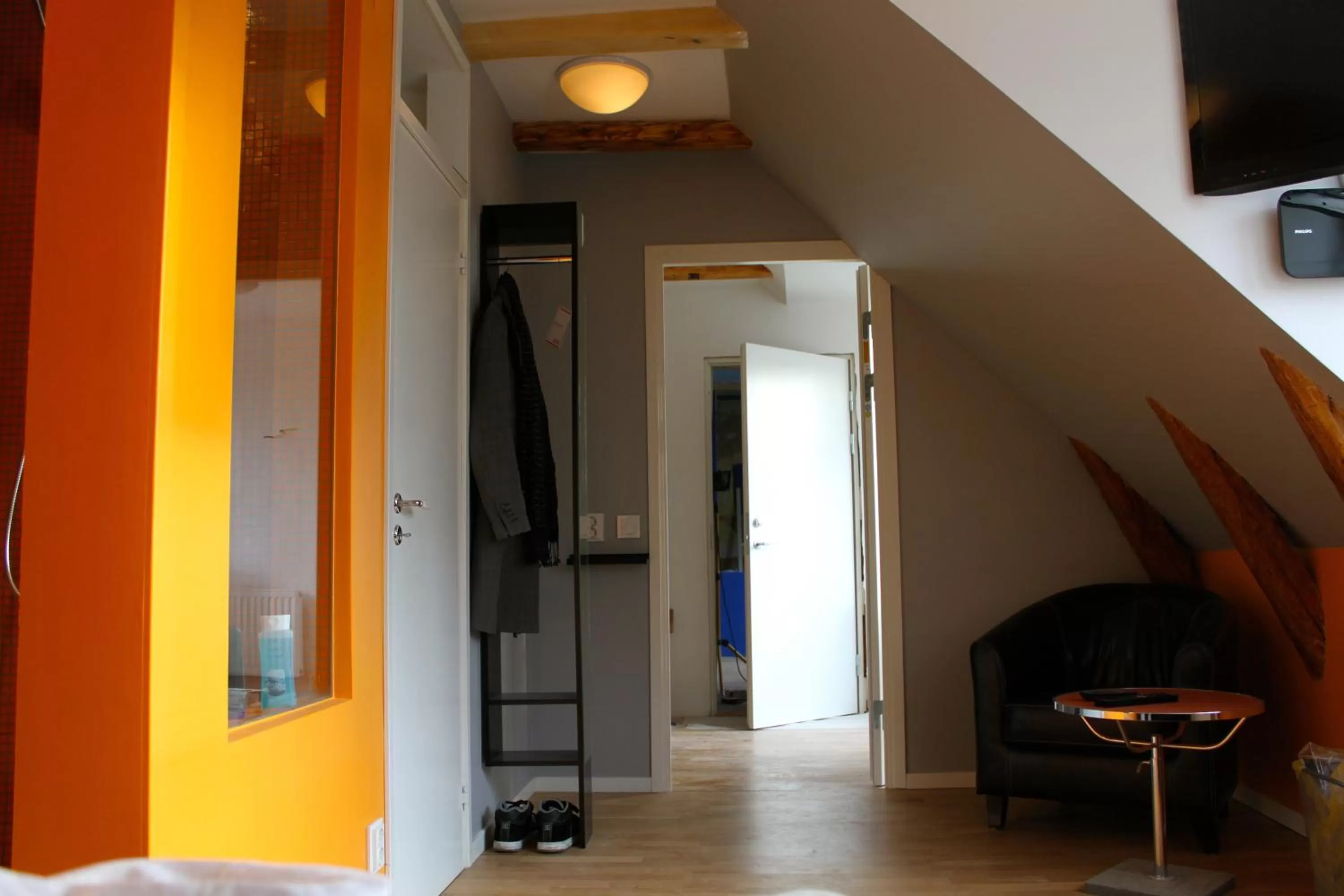 Seating area in Magles Smiley Inn