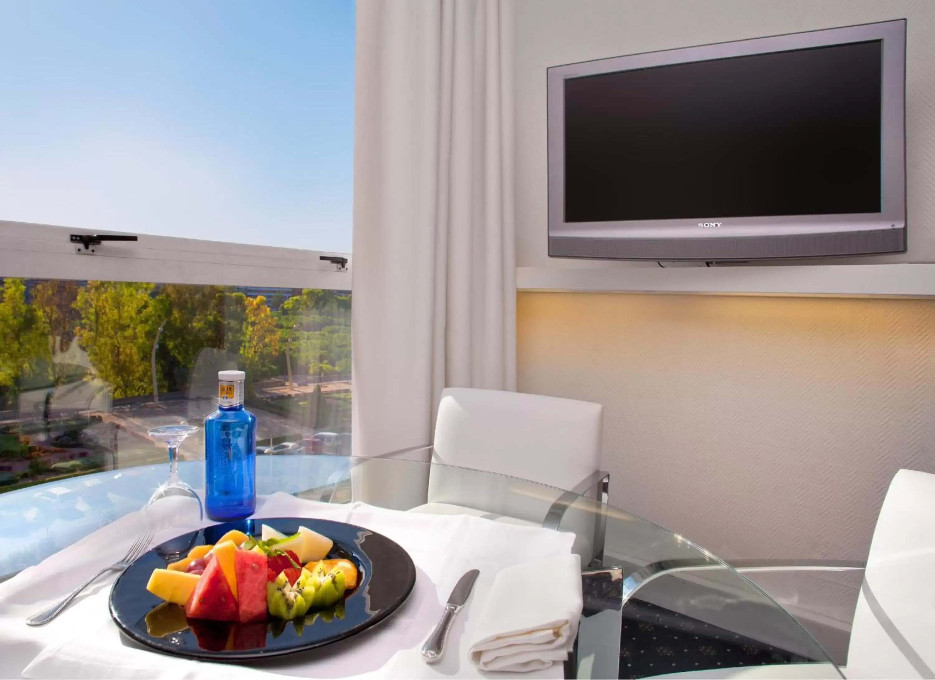 Balcony/Terrace, TV/Entertainment Center in SH Valencia Palace