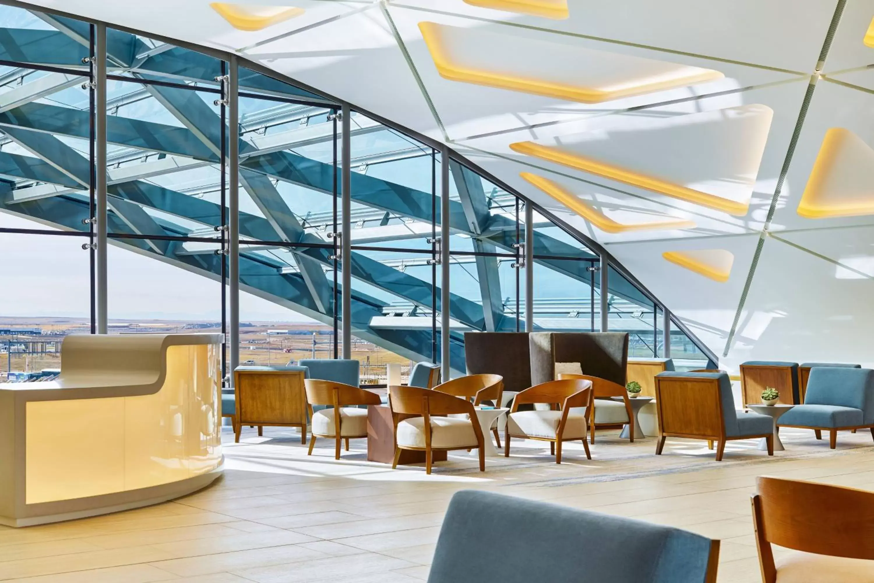 Lobby or reception in The Westin Denver International Airport