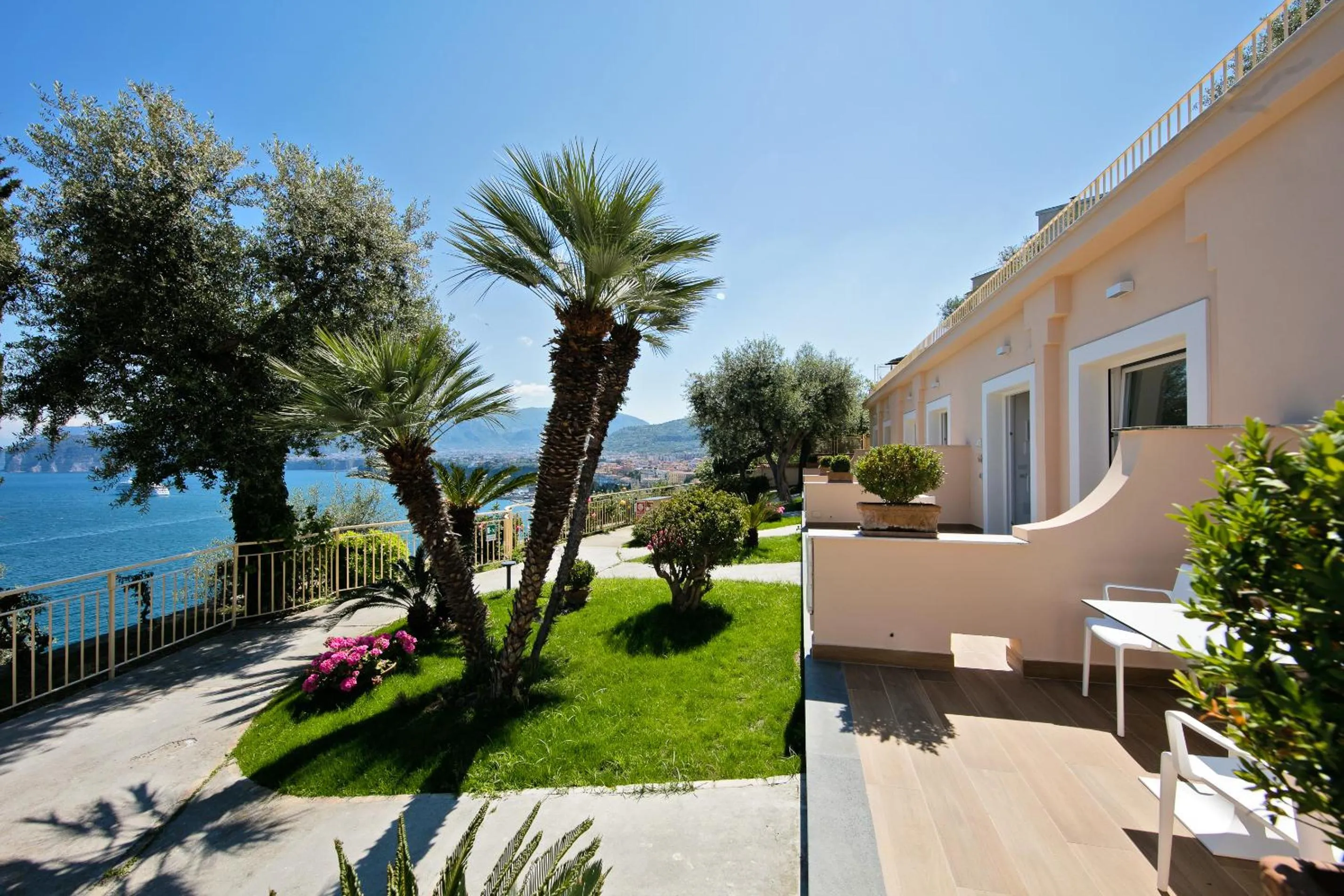 Patio in Hotel Miramare