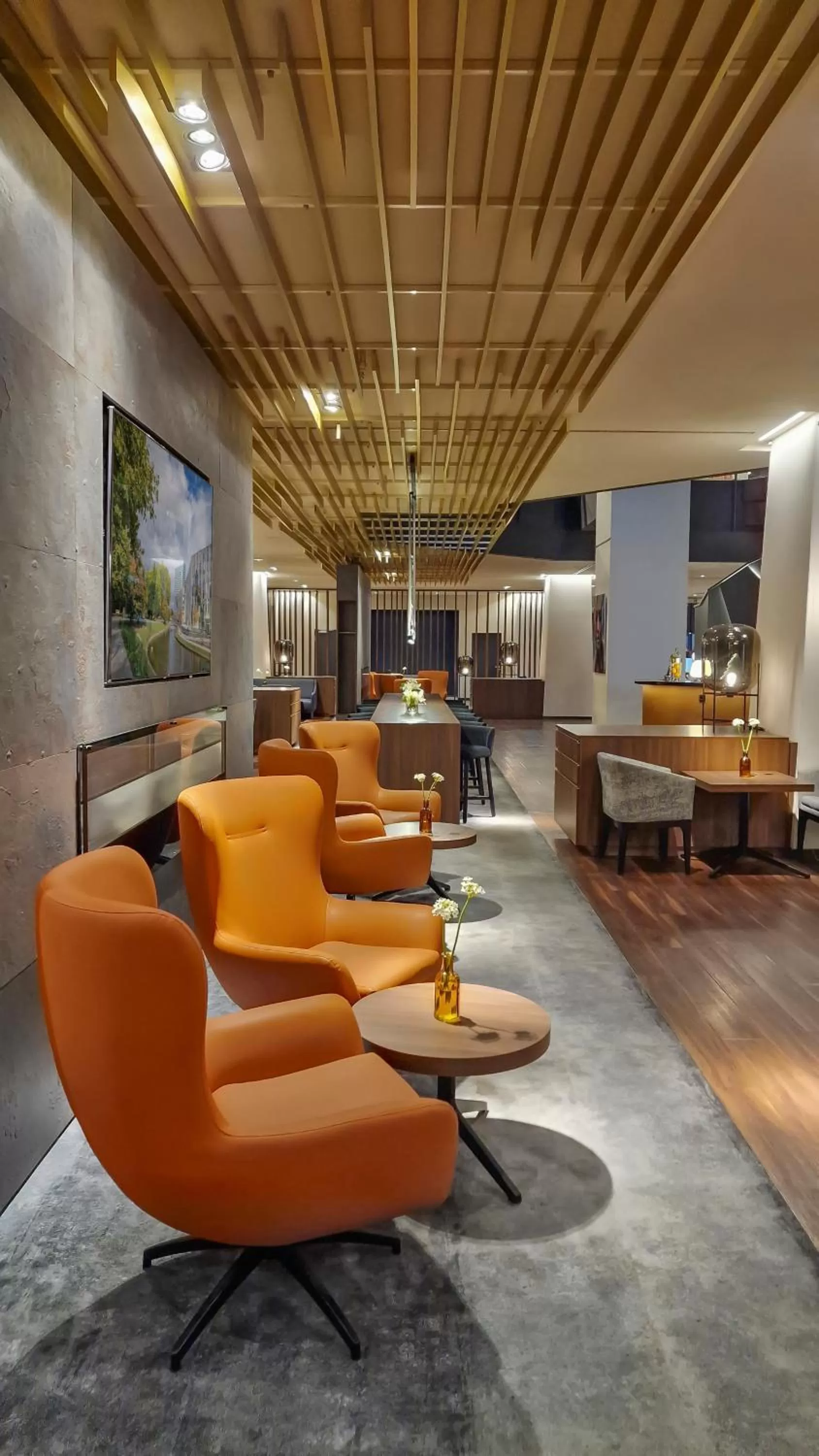 Restaurant/places to eat in Clayton Hotel Düsseldorf City Centre