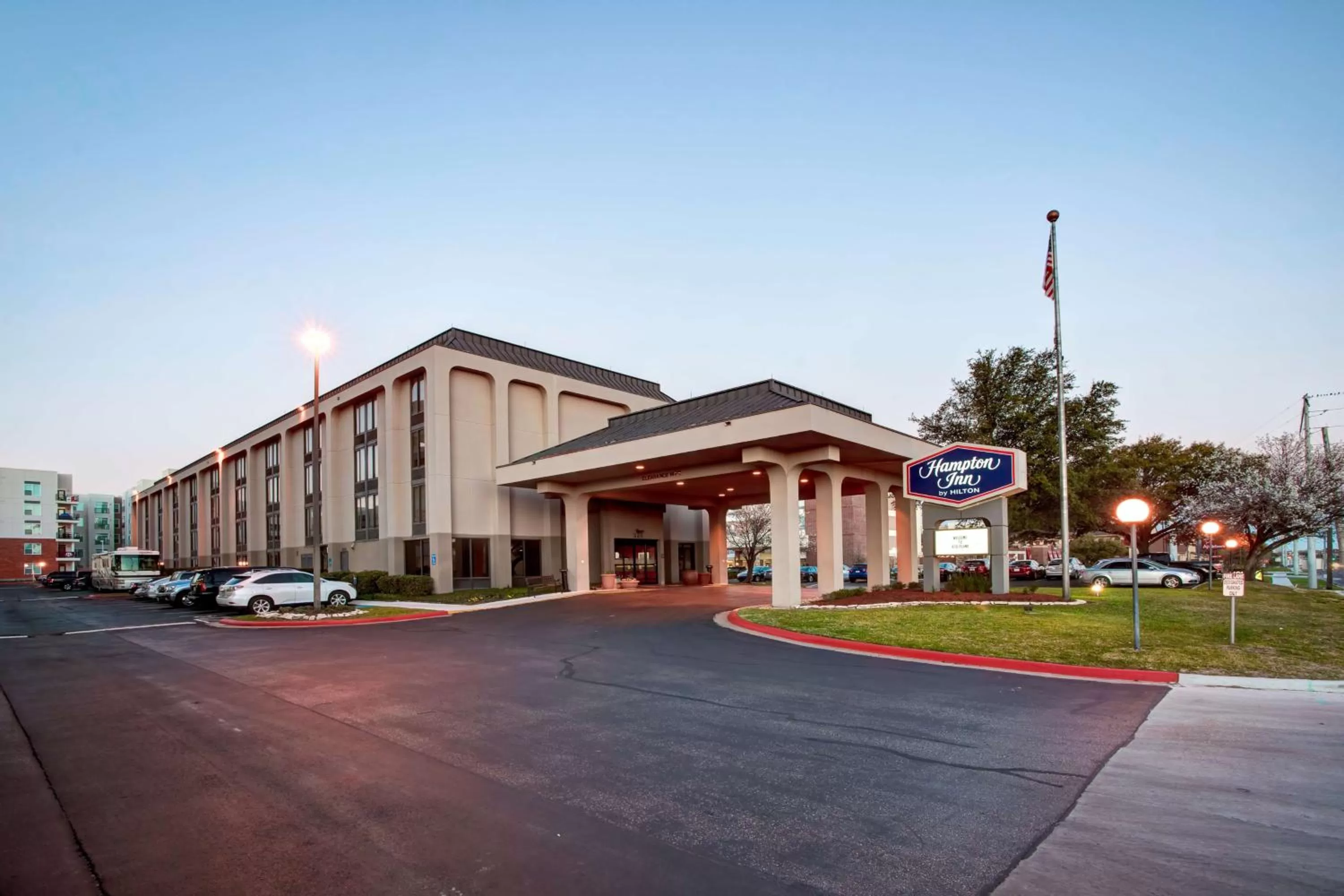 Property building in Hampton Inn College Station-Near Texas A&M University