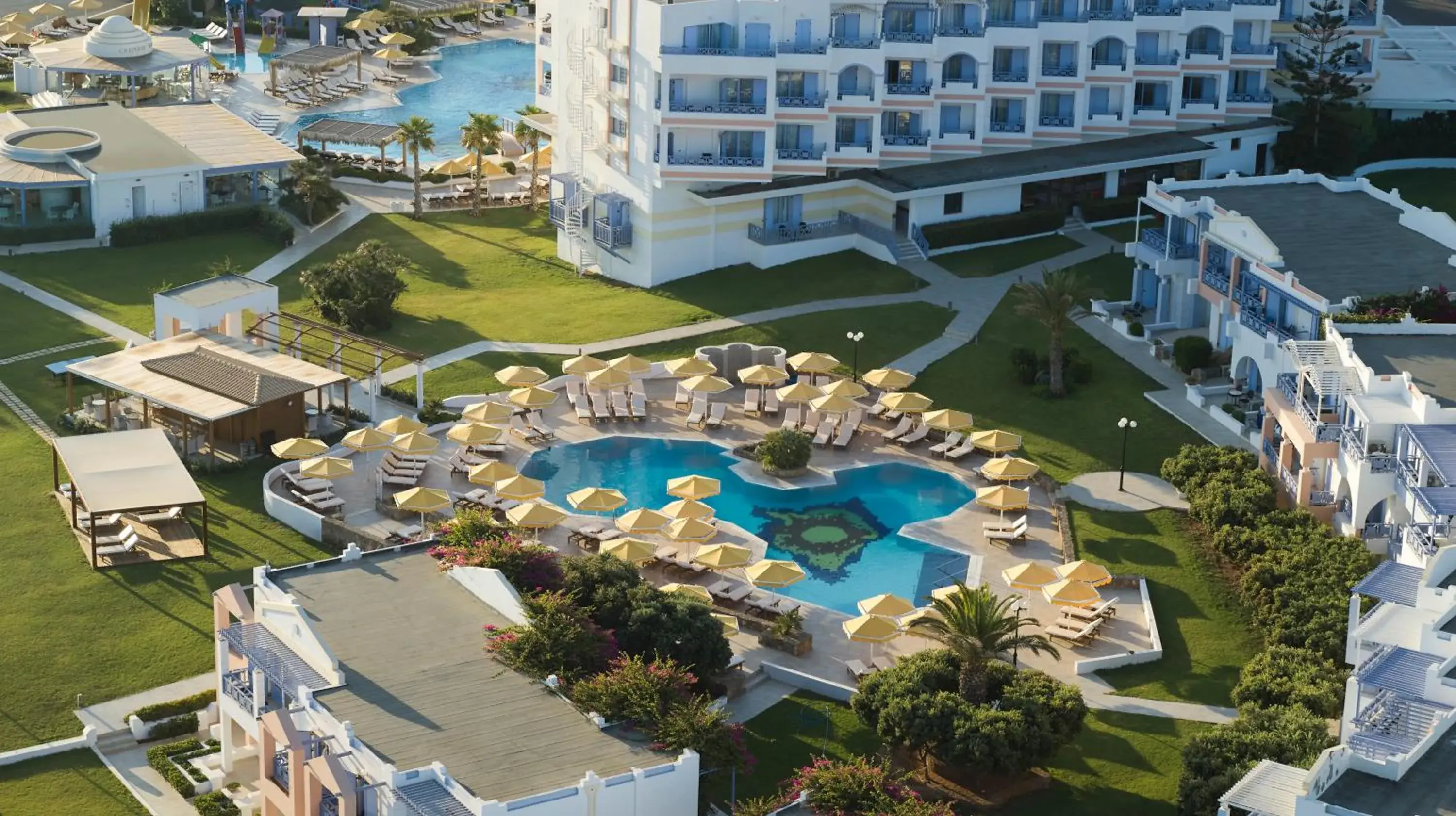 Pool view, Bird's-eye View in Serita Beach Hotel