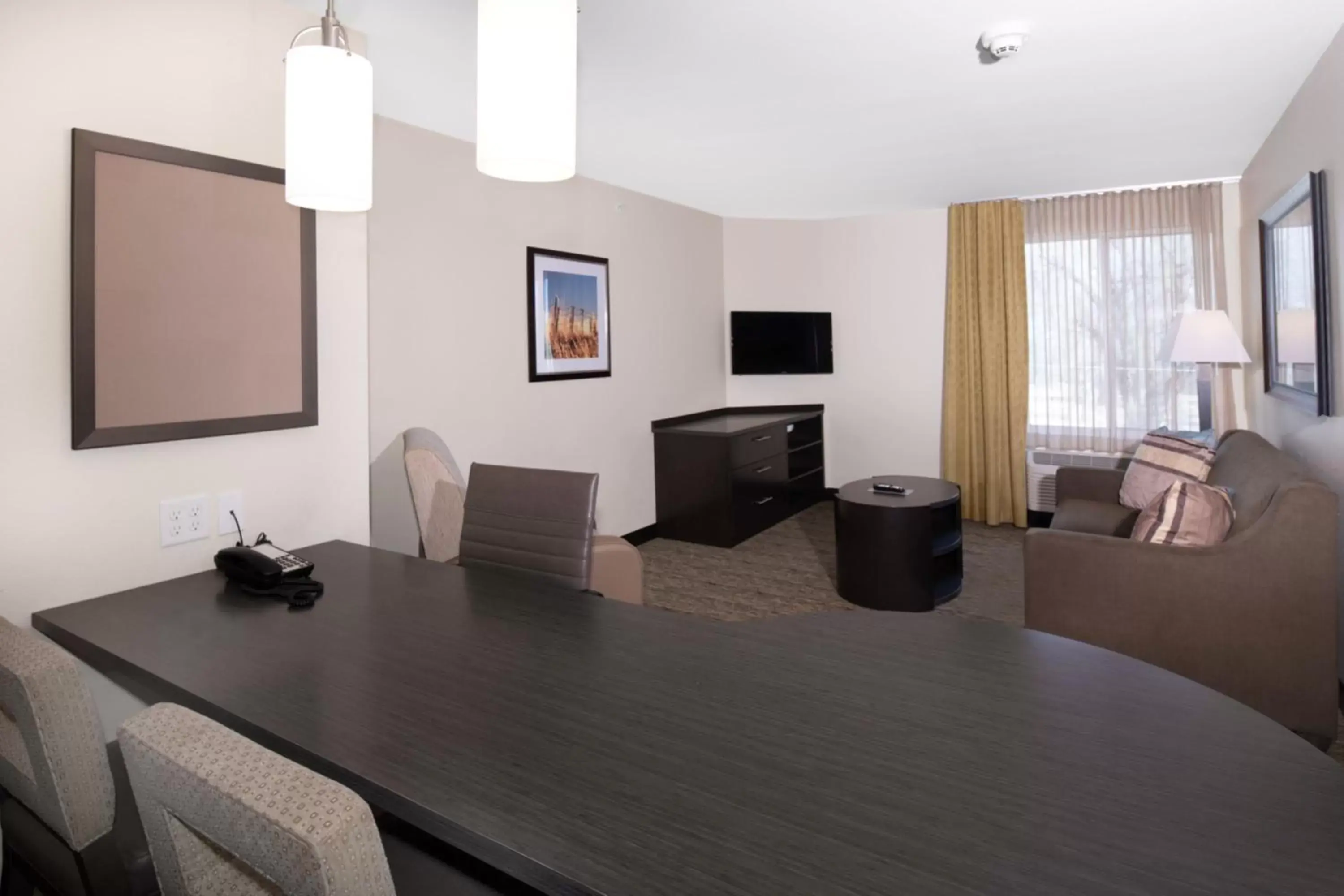 Photo of the whole room, Seating Area in Candlewood Suites Enid, an IHG Hotel