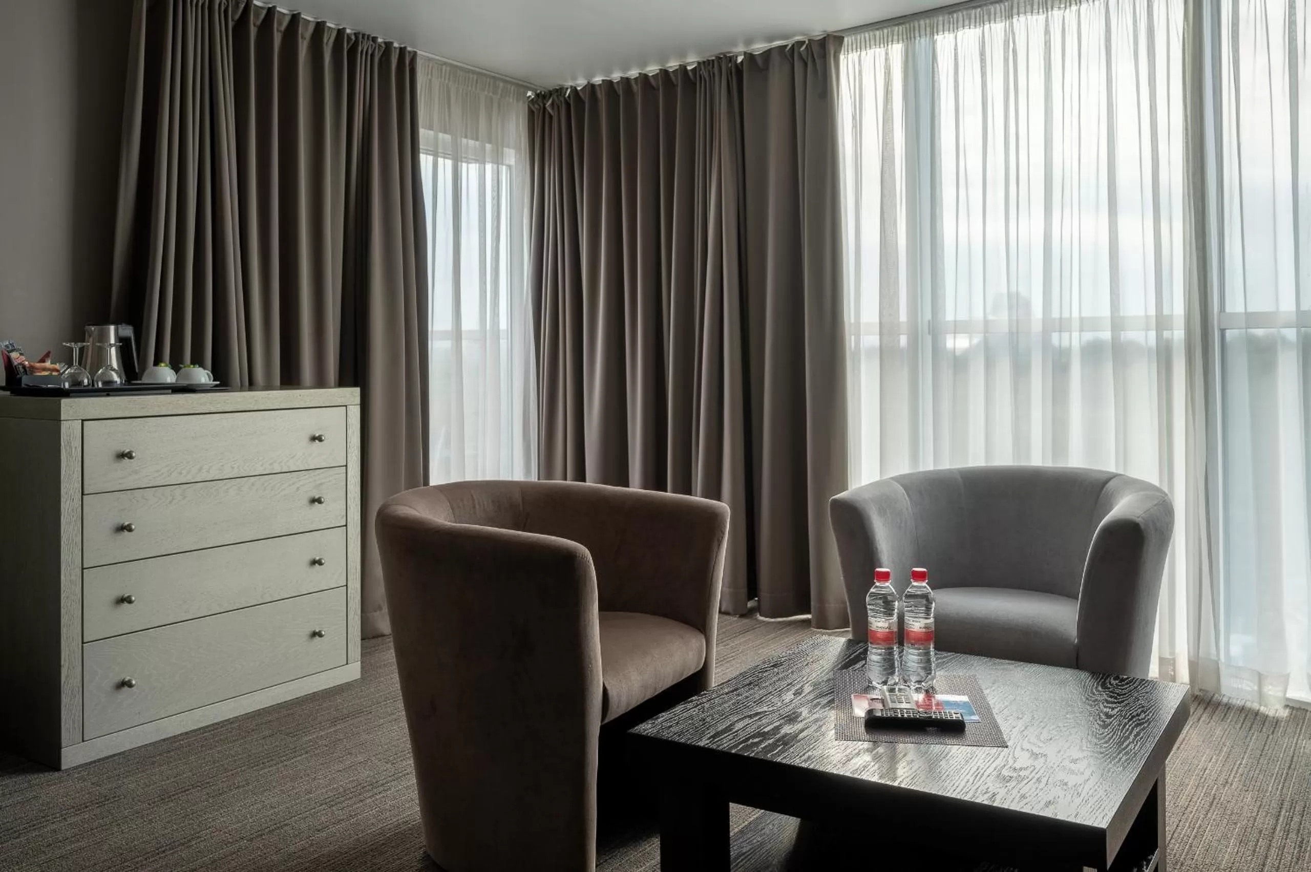 Seating area in Bellevue Park Hotel Riga with FREE Parking