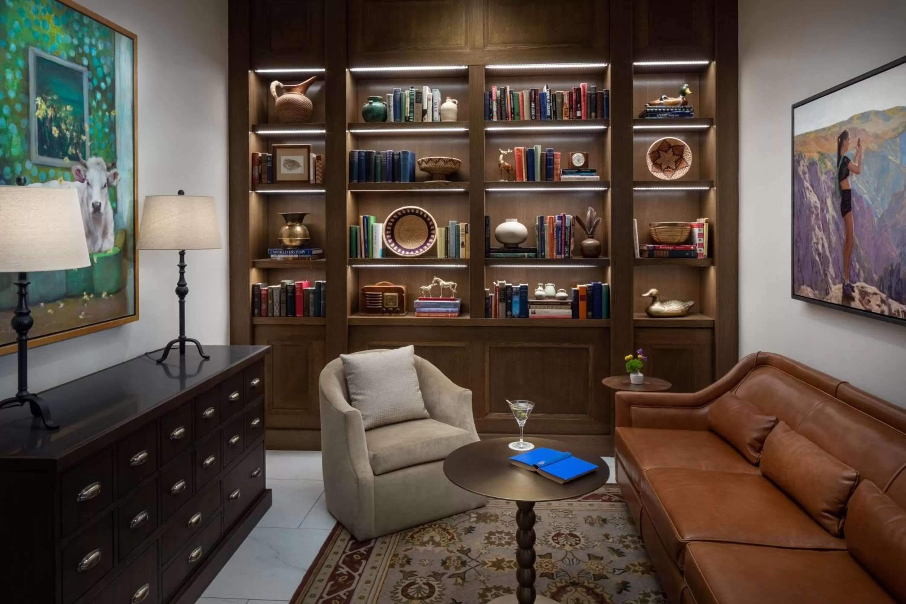 Library in The Benson Hotel & Faculty Club