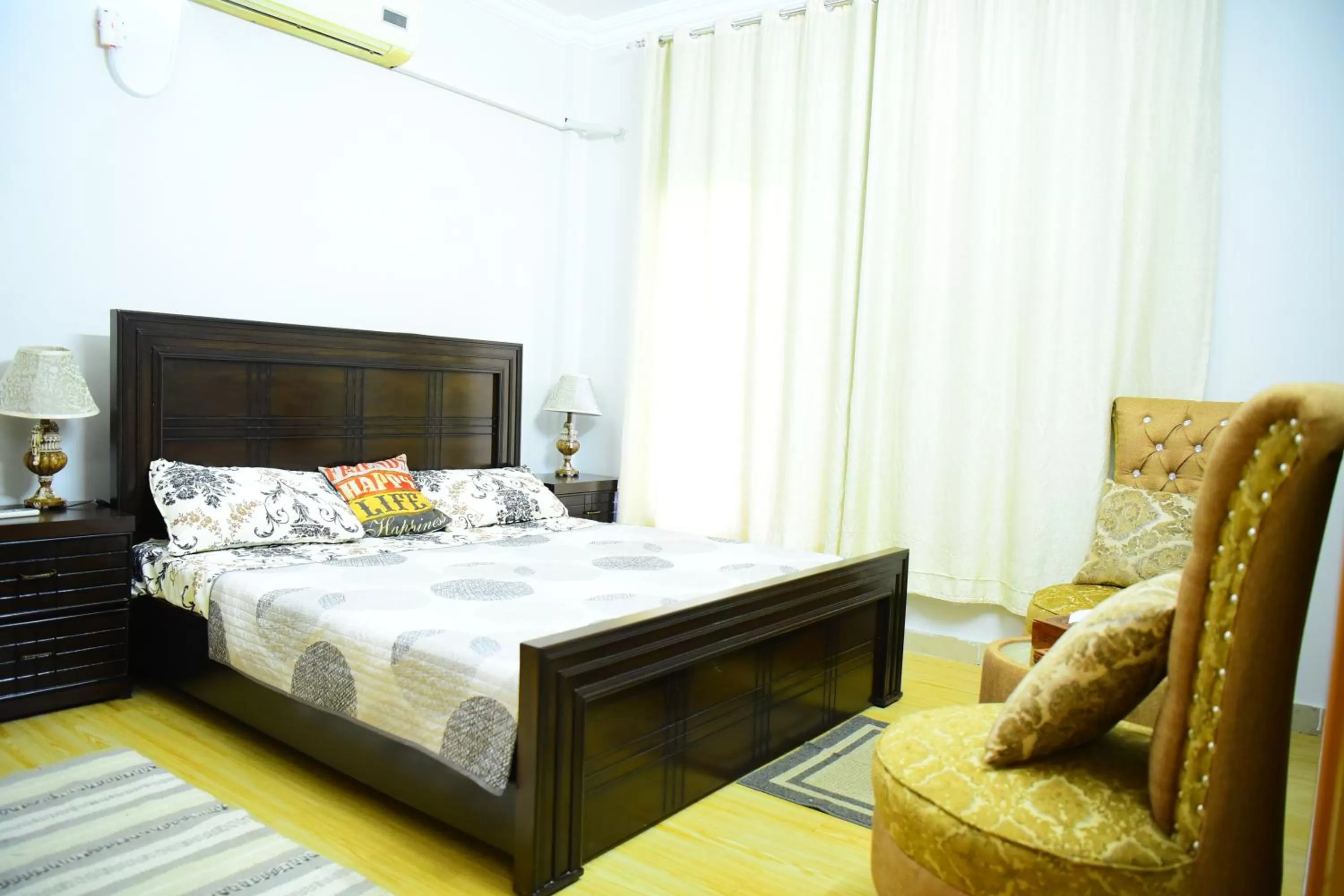 Bed in Srinagar Homes