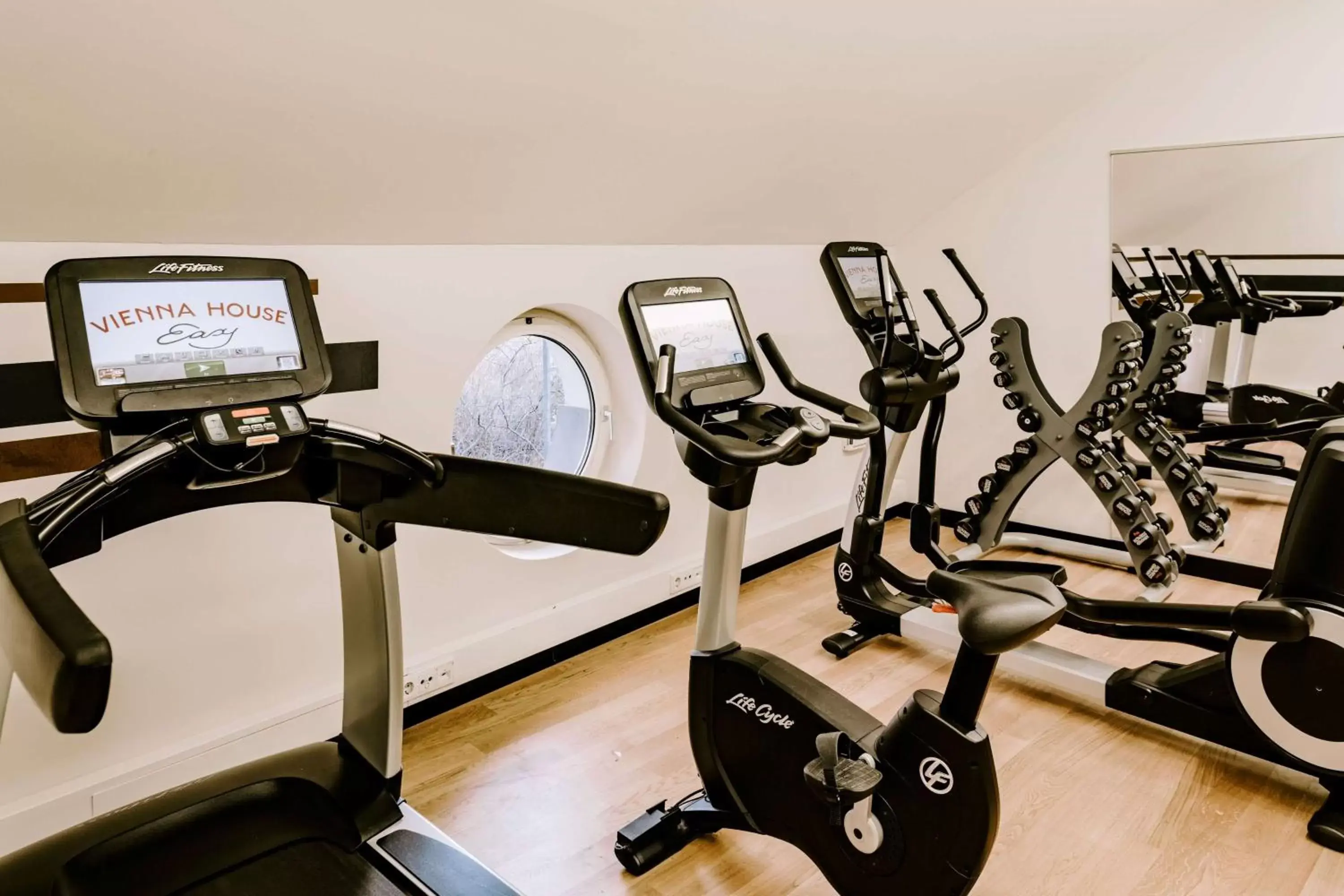 Fitness centre/facilities, Fitness Center/Facilities in Vienna House Easy by Wyndham München