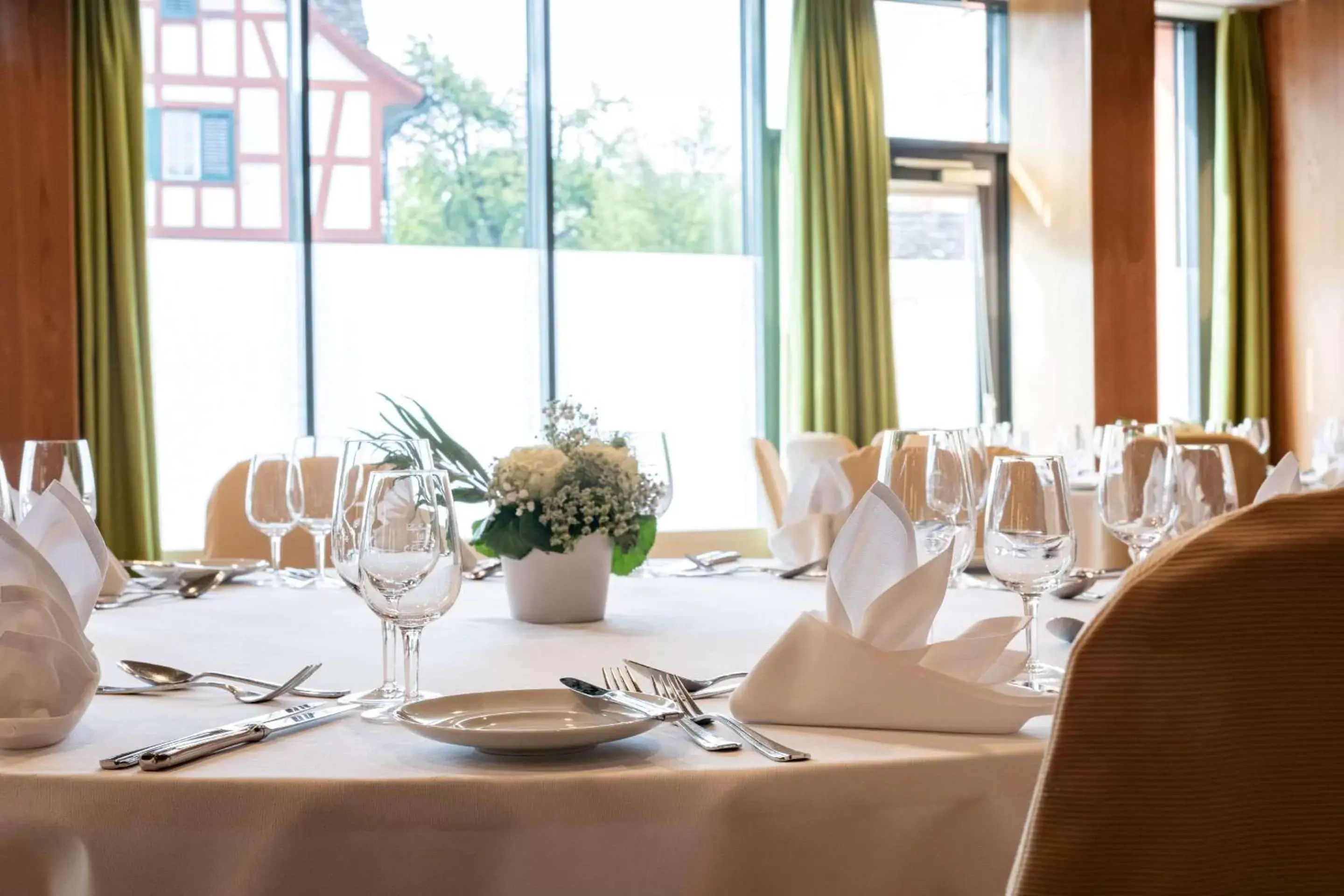 Banquet/Function facilities, Restaurant/Places to Eat in Best Western Hotel Spirgarten