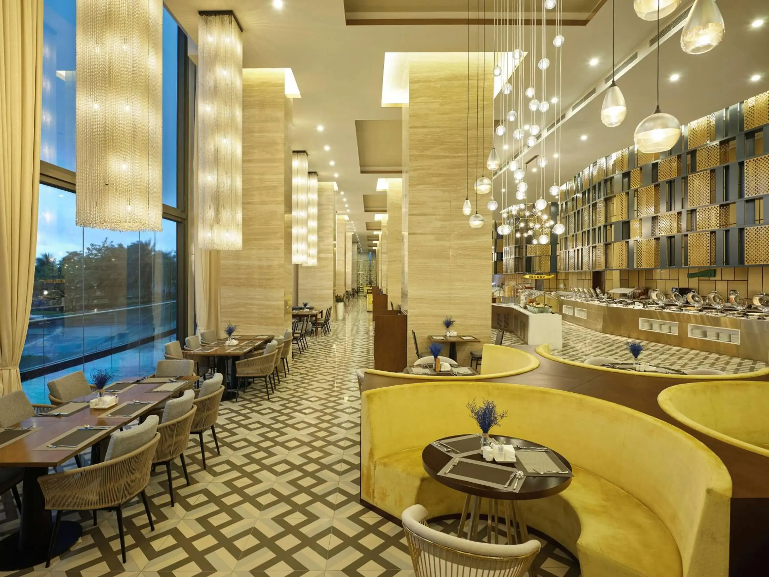 Restaurant/places to eat in Radisson Blu Resort Phu Quoc Restaurant/places to eat in Radisson Blu Resort Phu Quoc