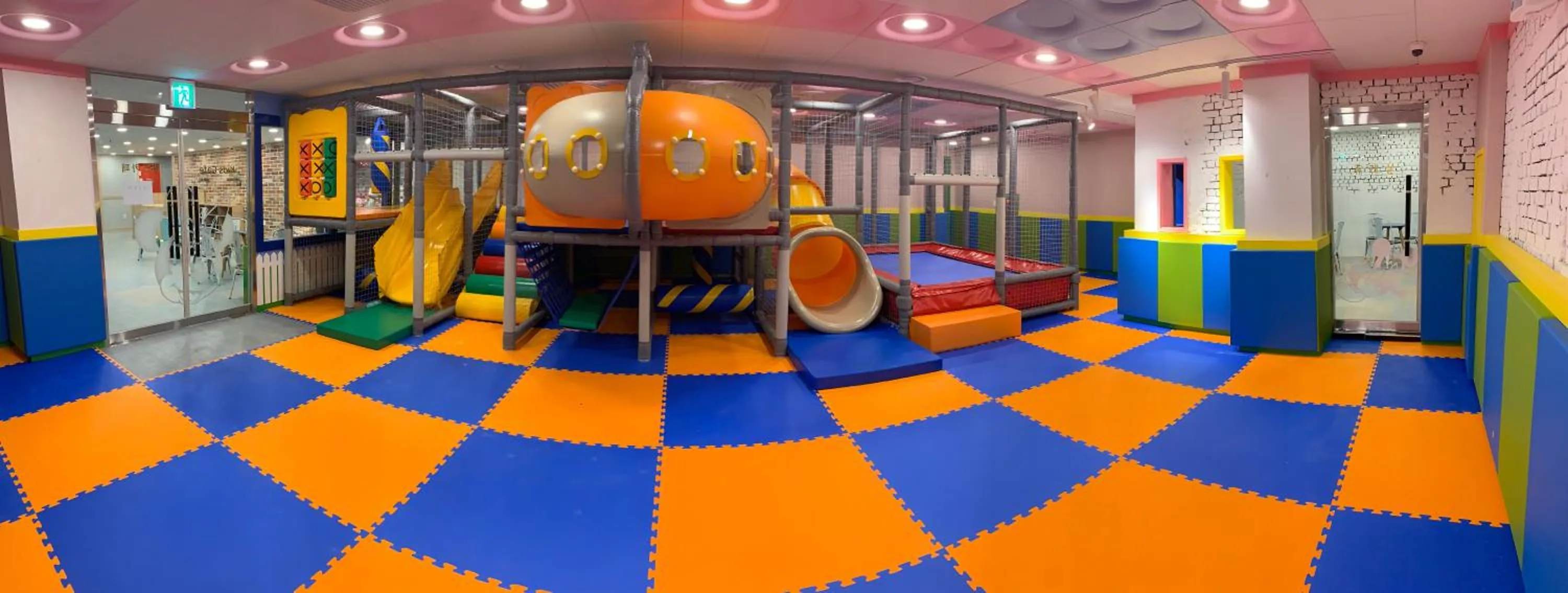 Kids's club in Casaloma Hotel