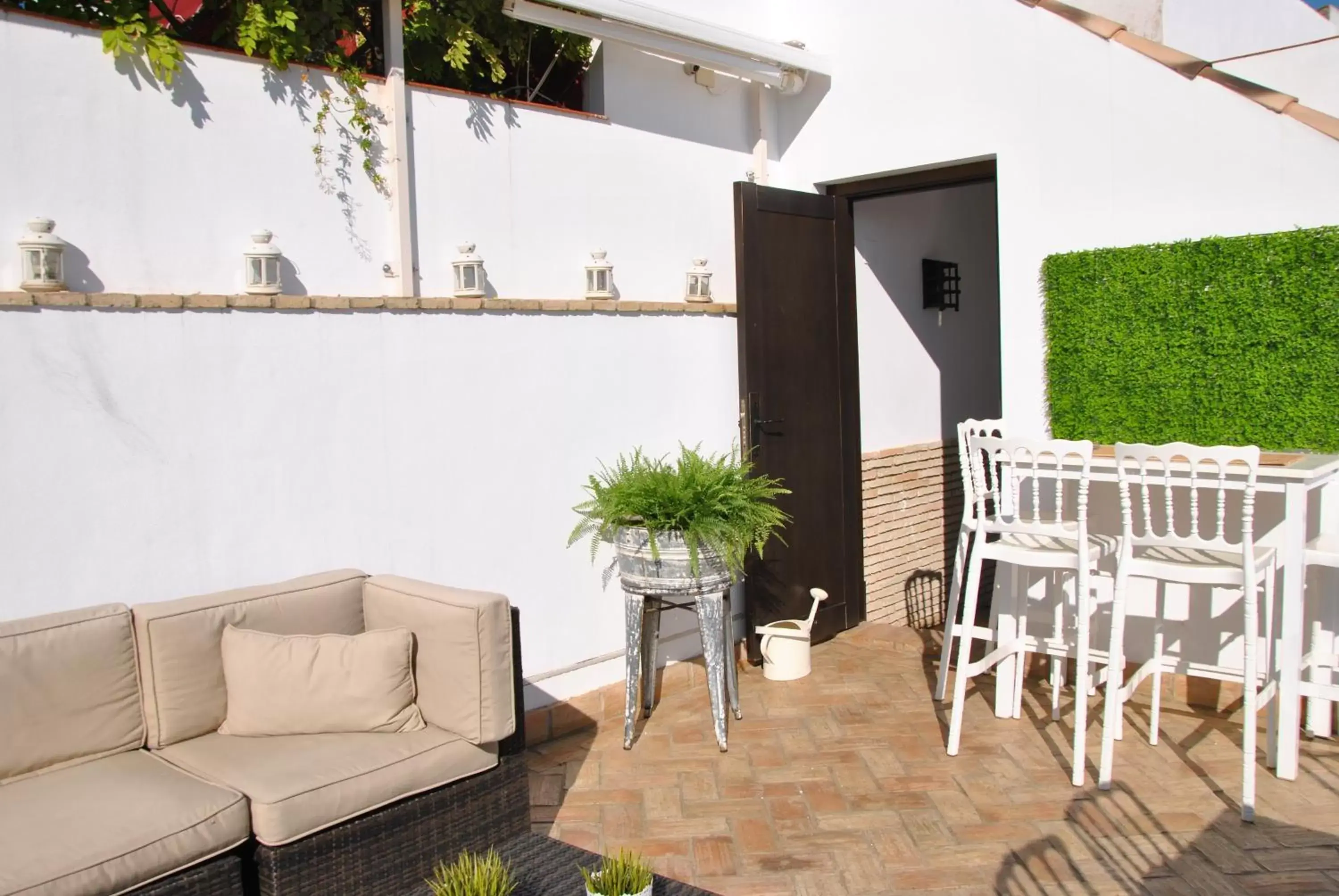 Balcony/Terrace, Seating Area in Suites La Posada De Pilar