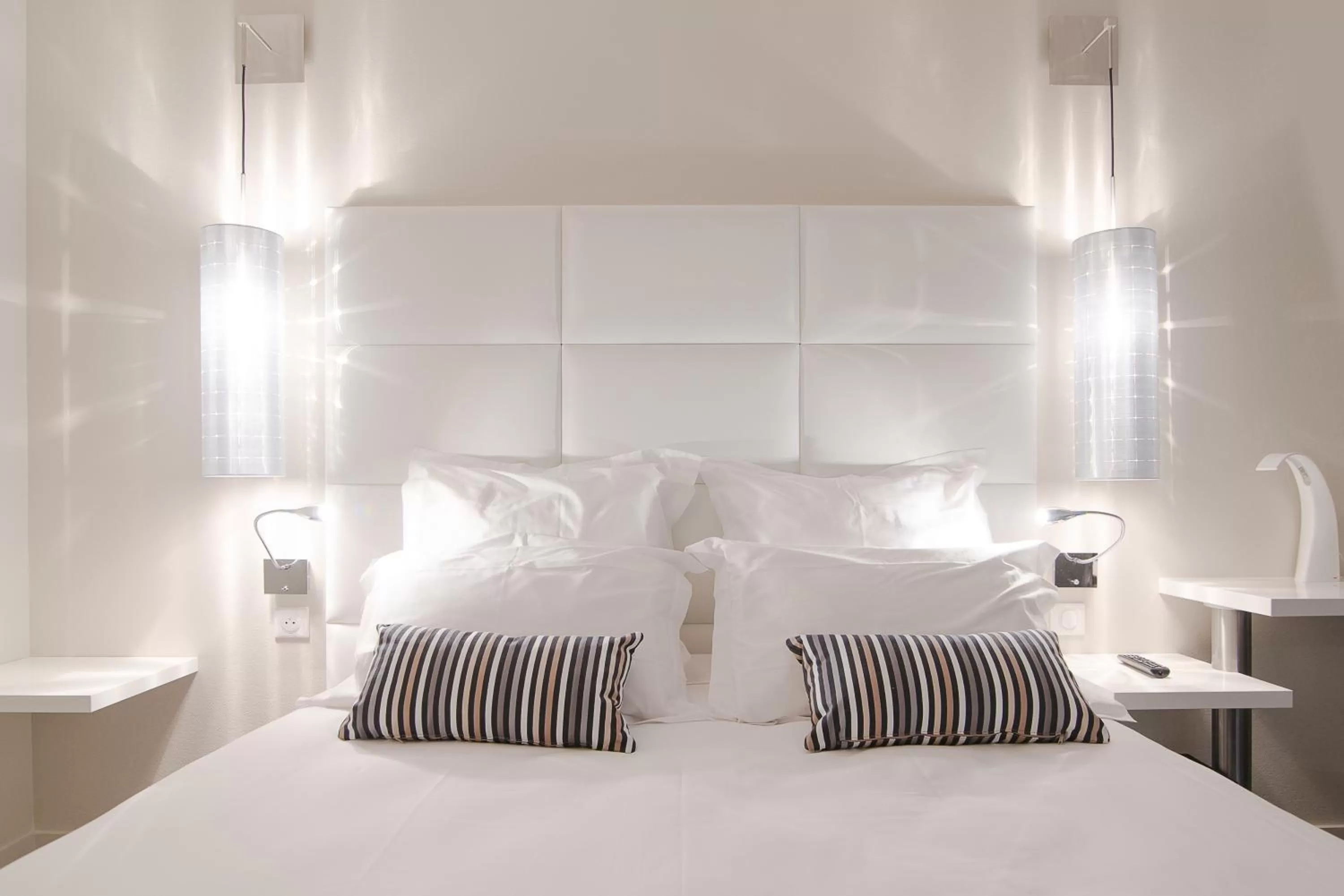 Photo of the whole room, Bed in Hotel Restaurant Les Capucins