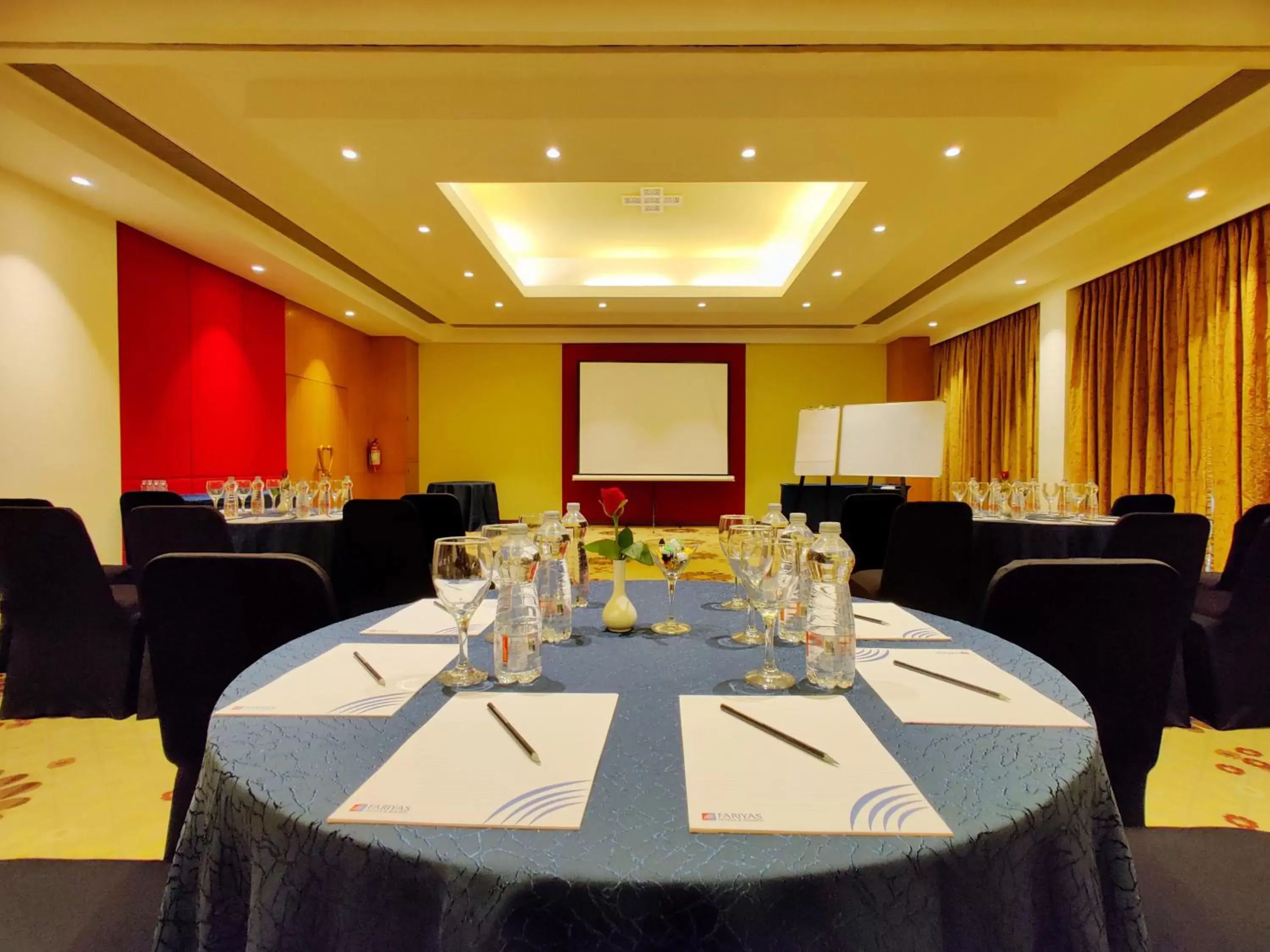 Meeting/conference room in Fariyas Resort Lonavala