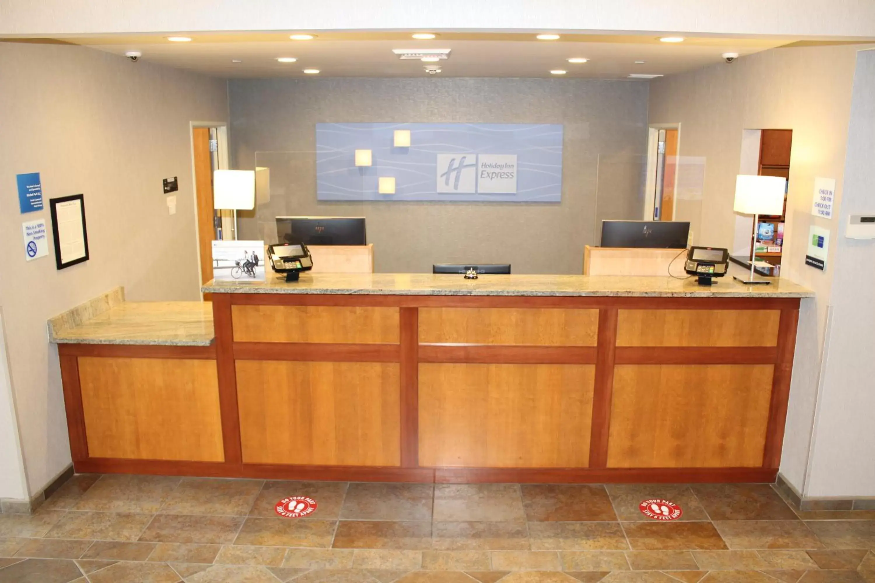 Property building, Lobby/Reception in Holiday Inn Express & Suites Cheney, an IHG Hotel