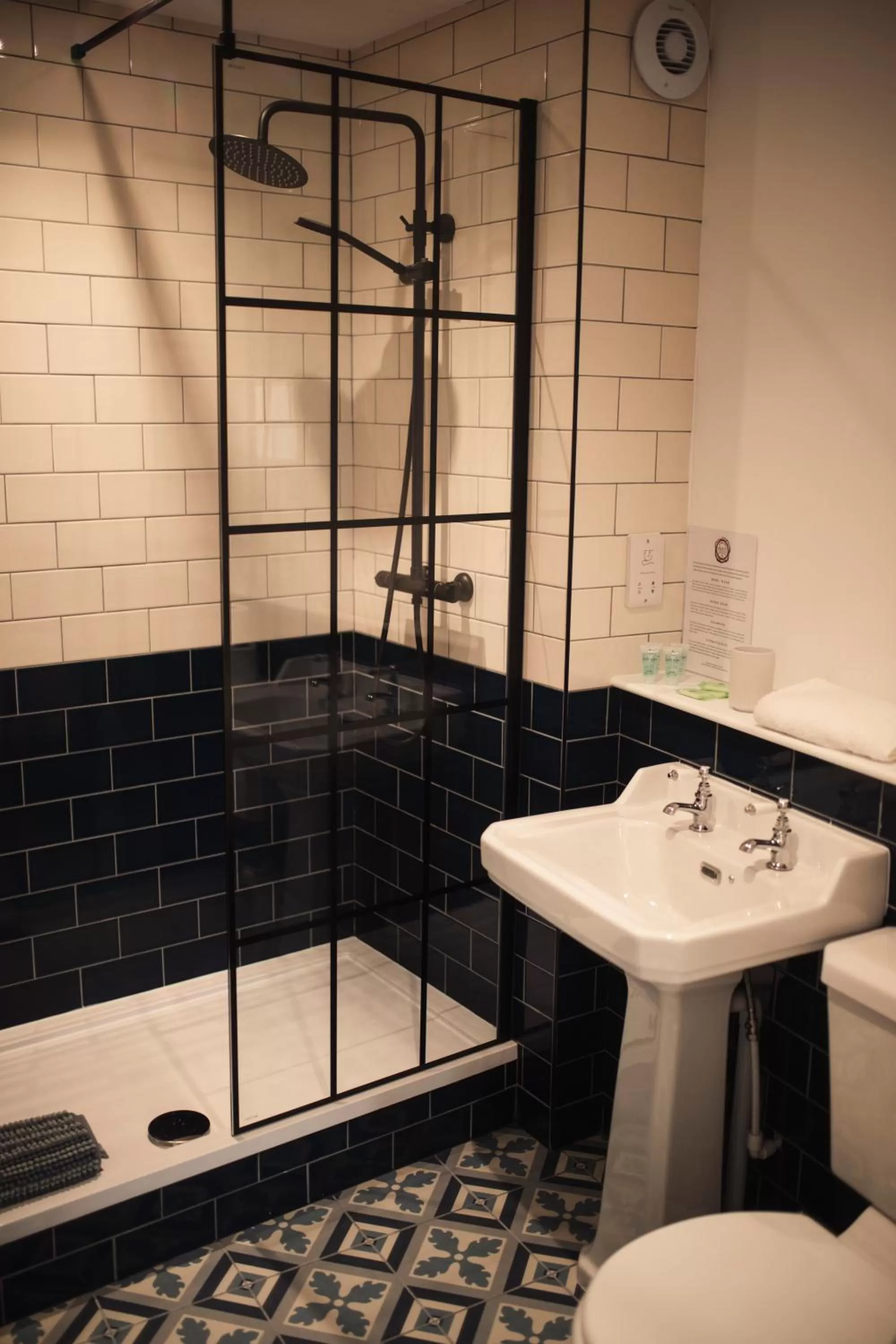 Slateford House 1770 Luxury Aparthotel by The House of Danu