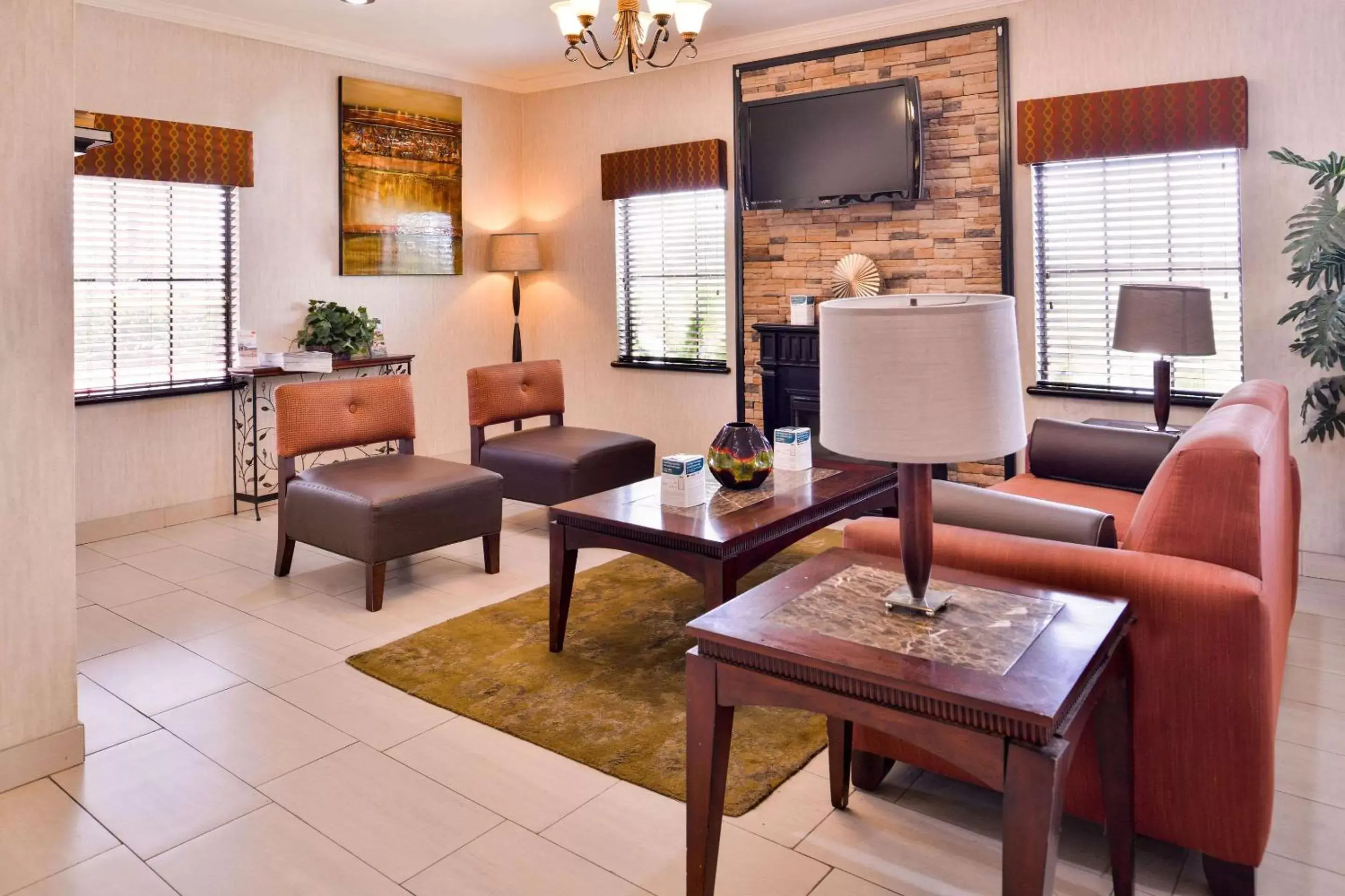 Lobby or reception, Seating Area in Quality Inn and Suites Beaumont