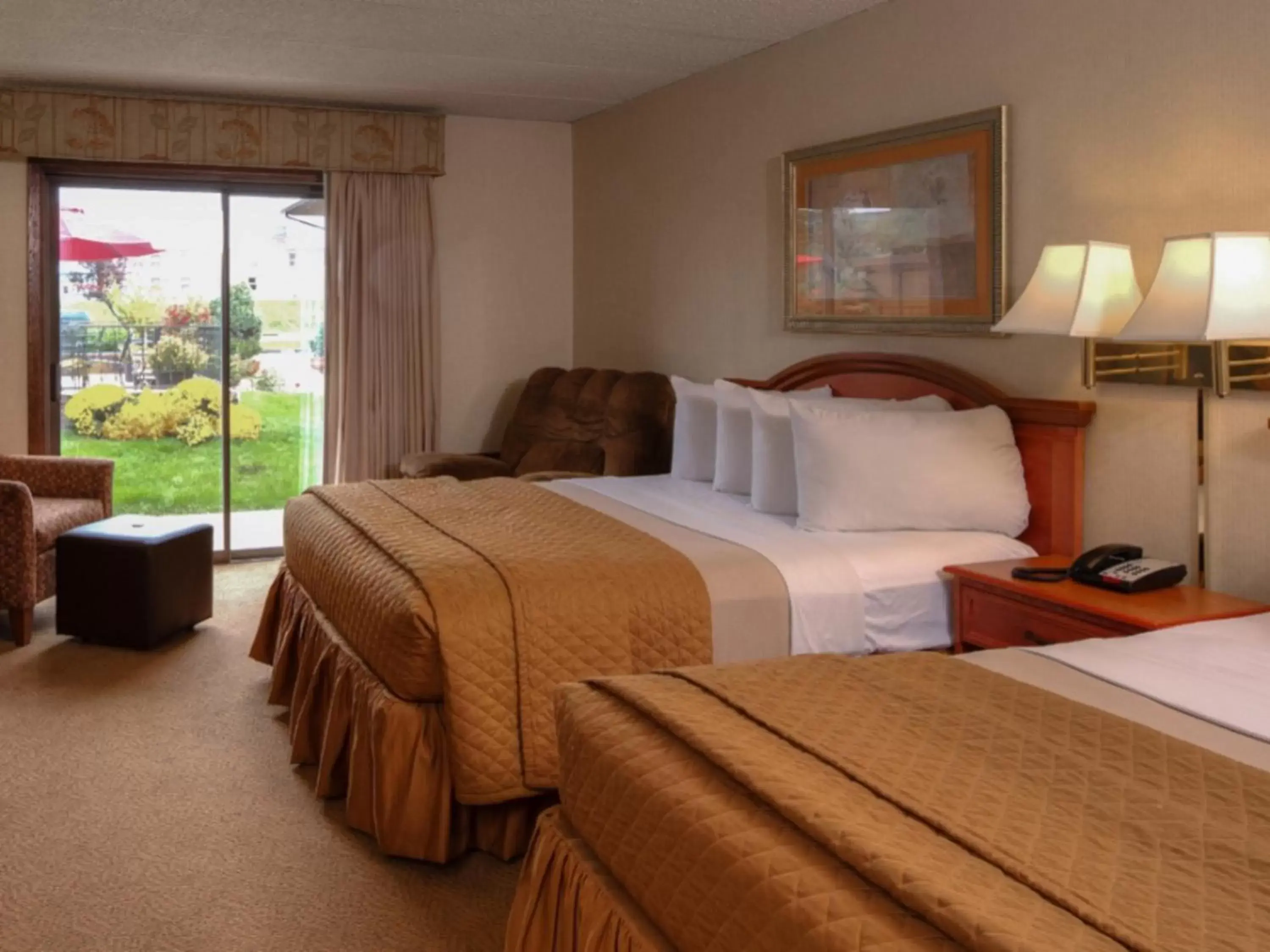 Bed in The Foothills Inn Bed in The Foothills Inn