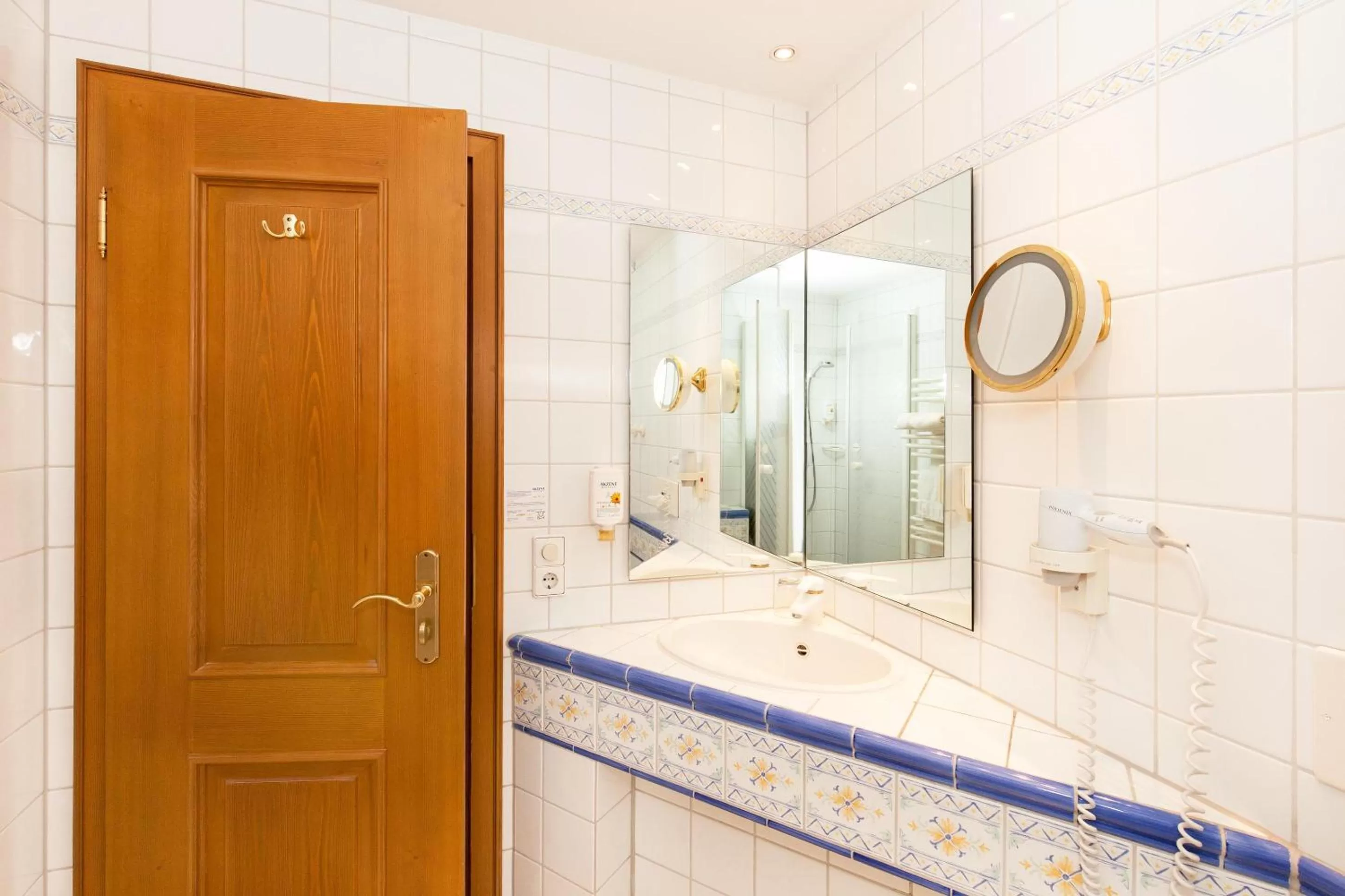 Bathroom in Landgasthof Hotel Hirsch