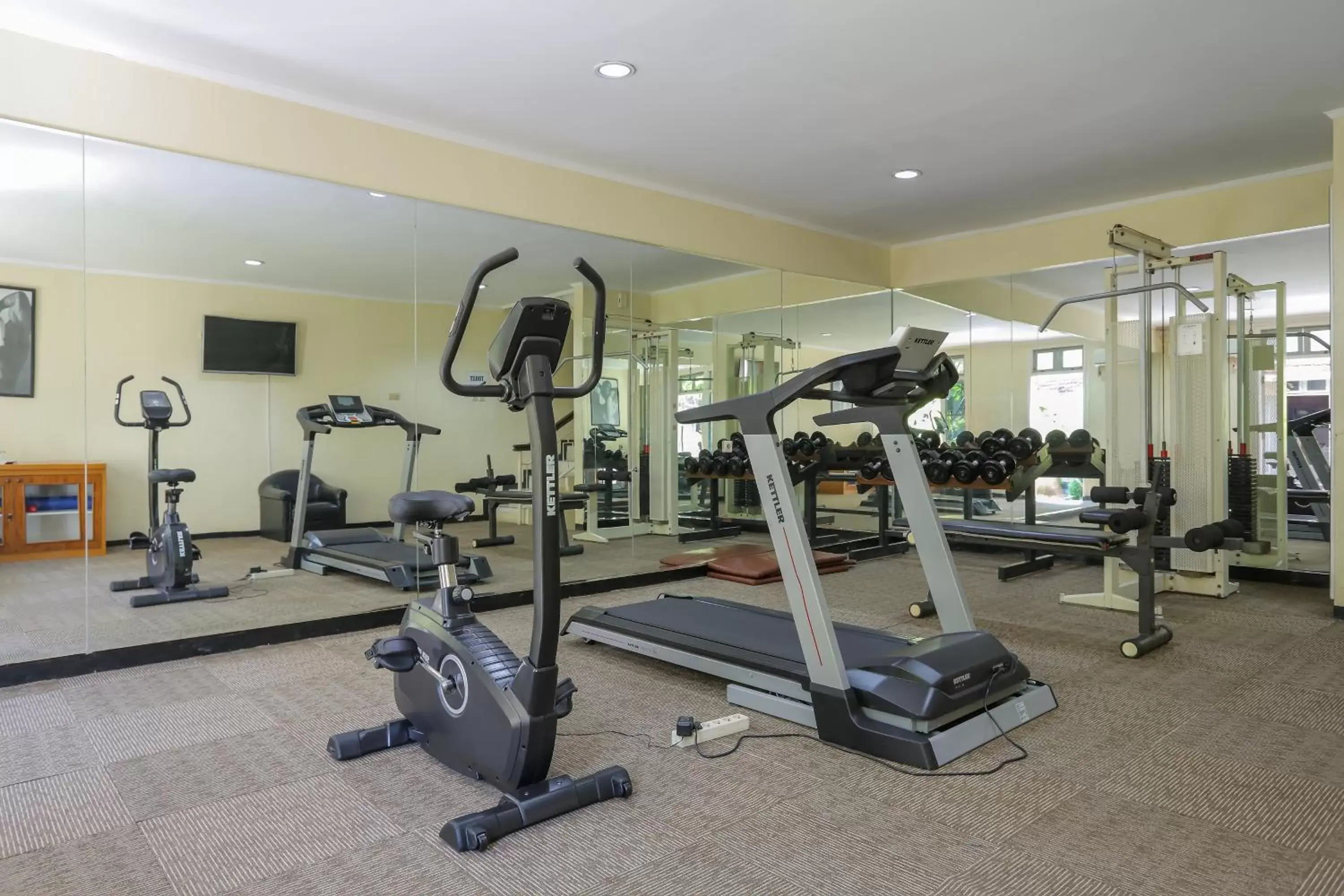 Fitness centre/facilities, Fitness Center/Facilities in Country Heritage Hotel