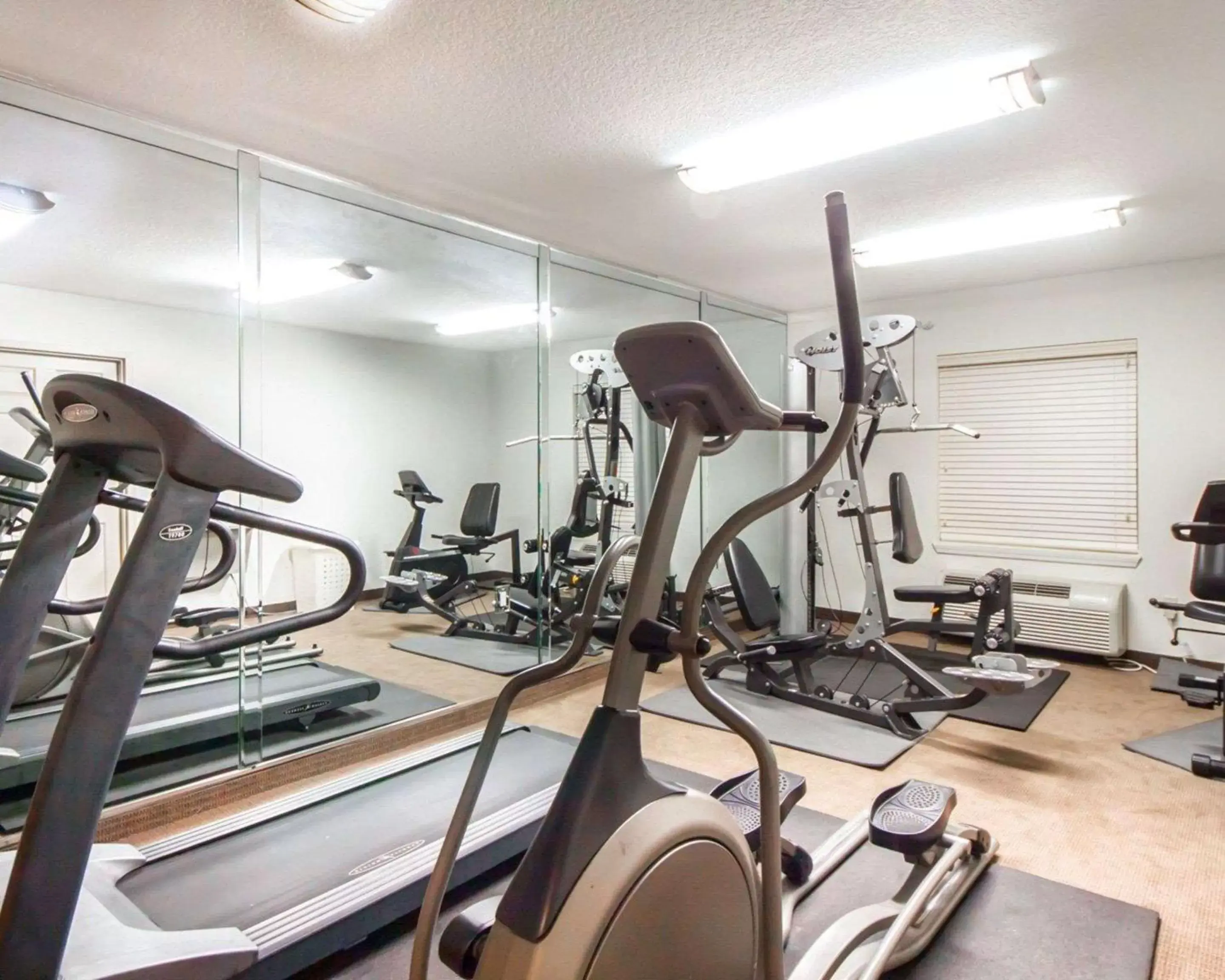 Fitness centre/facilities, Fitness Center/Facilities in Sleep Inn & Suites Edmond near University