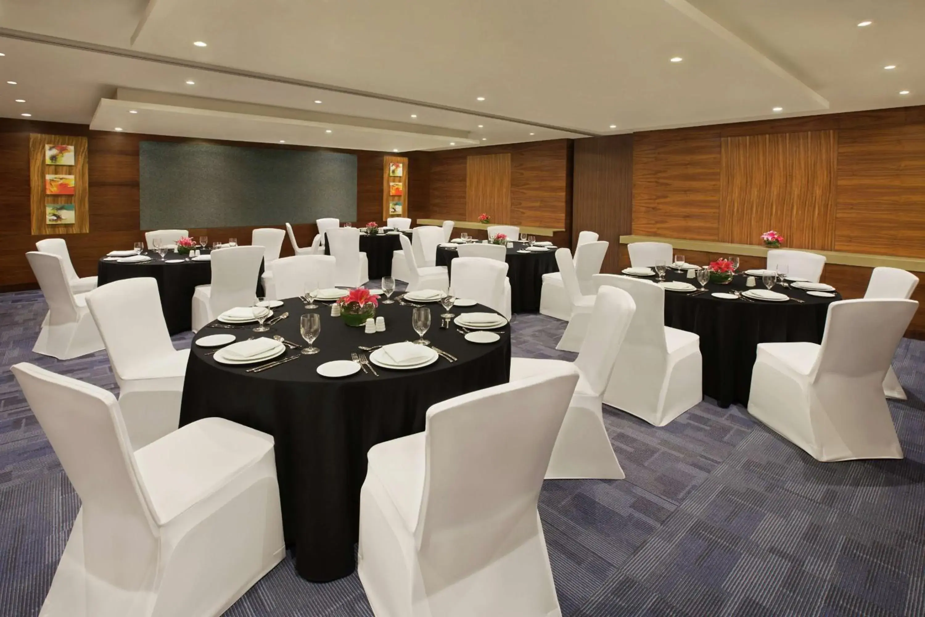 Meeting/conference room, Banquet Facilities in DoubleTree by Hilton Hotel and Residences Dubai – Al Barsha