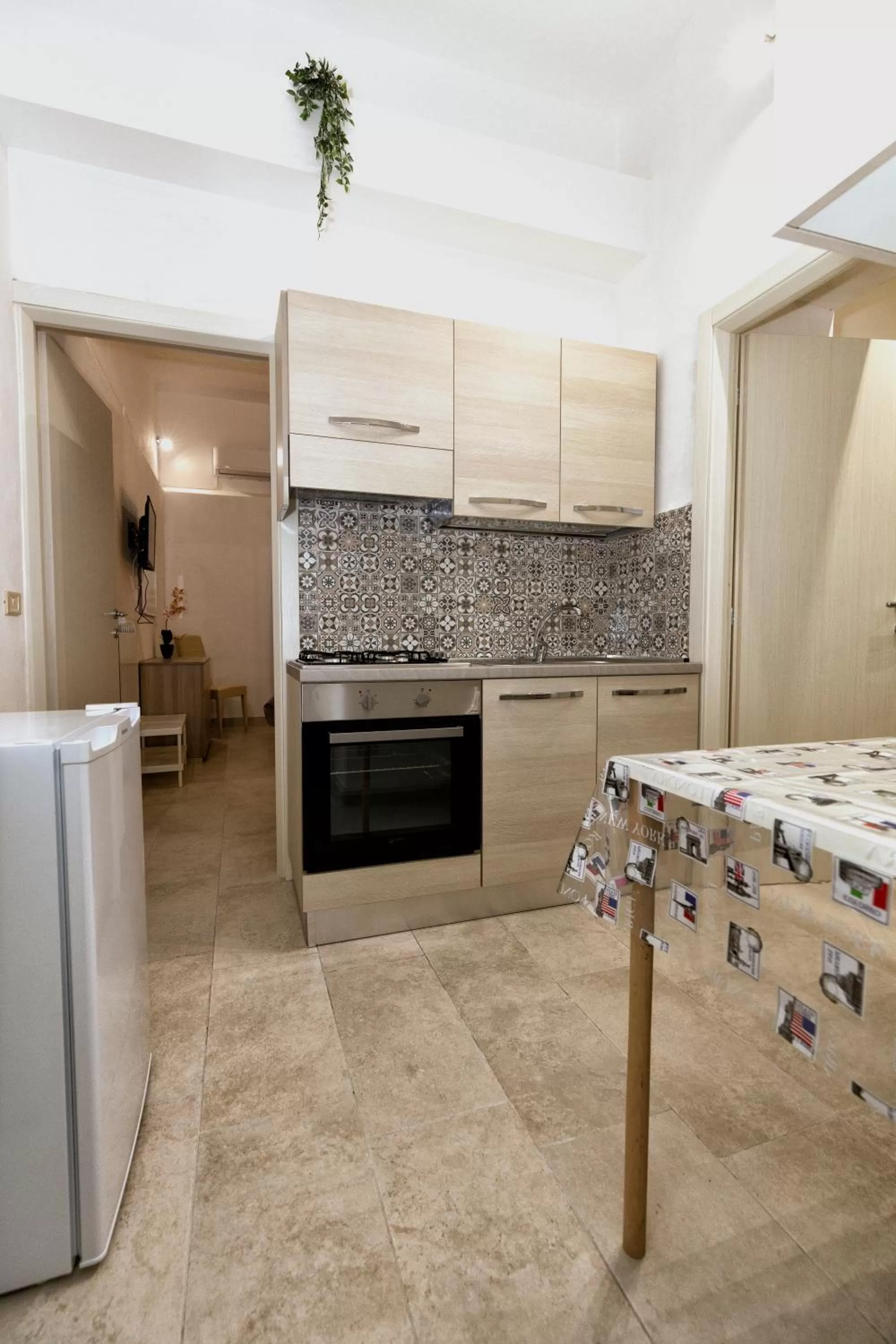 Kitchen/Kitchenette in GARDEN HOUSE: APARTMENTS AND ROOMS FOR HOLIDAYS