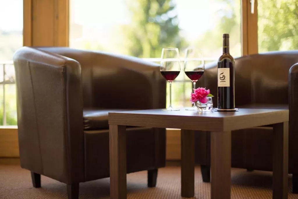 Restaurant/places to eat, Drinks in Sonnegg Hotel