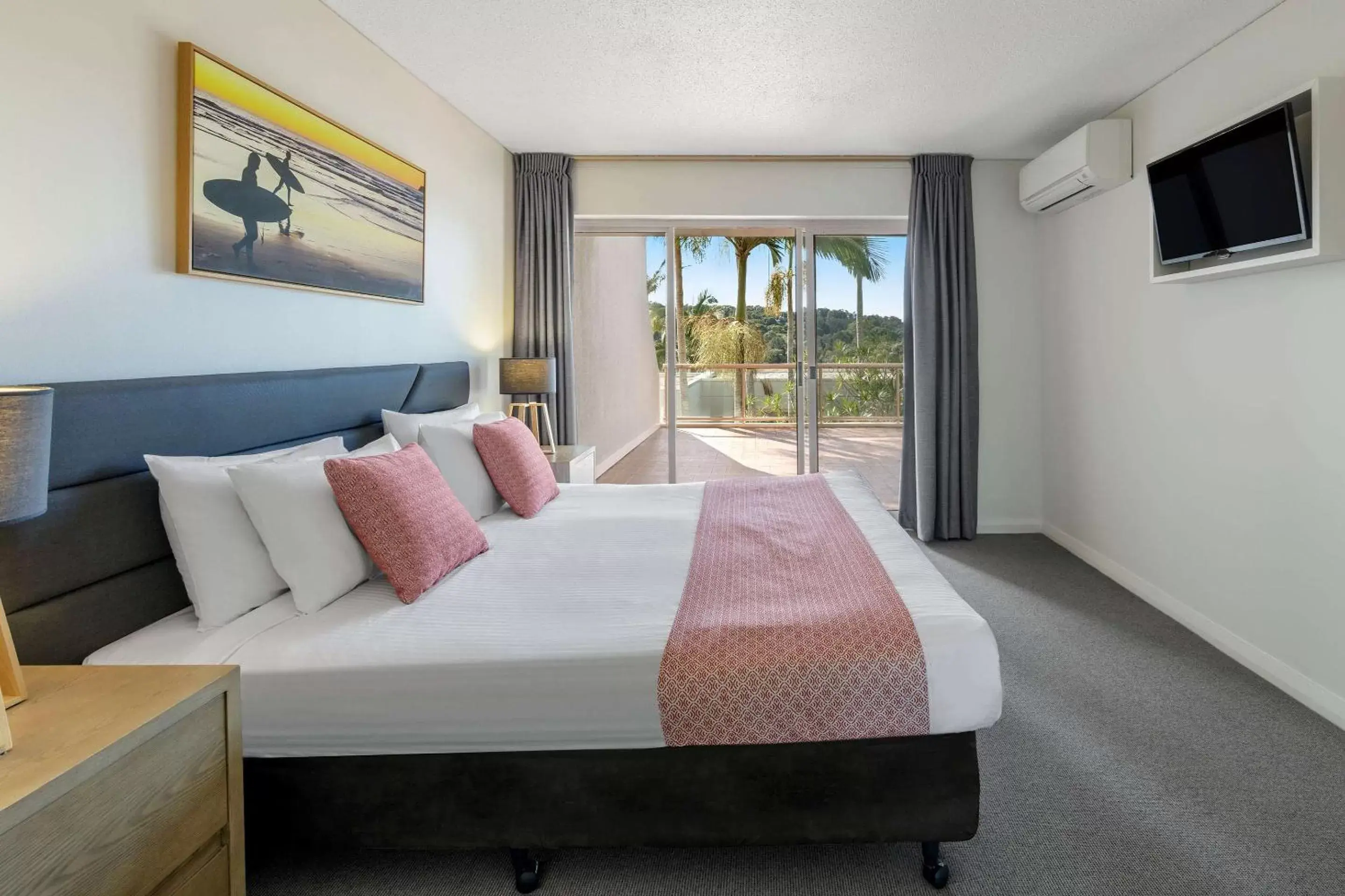 Photo of the whole room, Bed in Club Wyndham Coffs Harbour, Trademark Collection by Wyndham