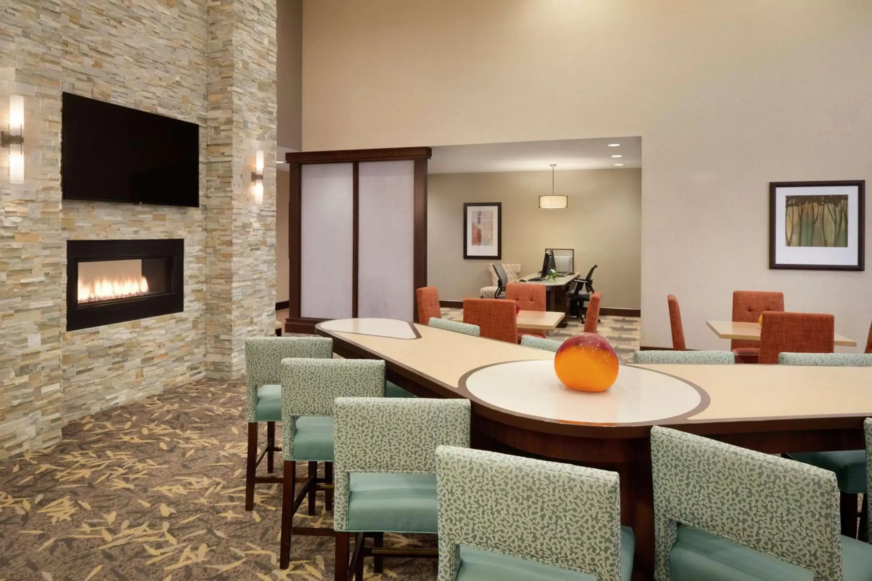 Lobby or reception in Homewood Suites by Hilton Kalamazoo-Portage