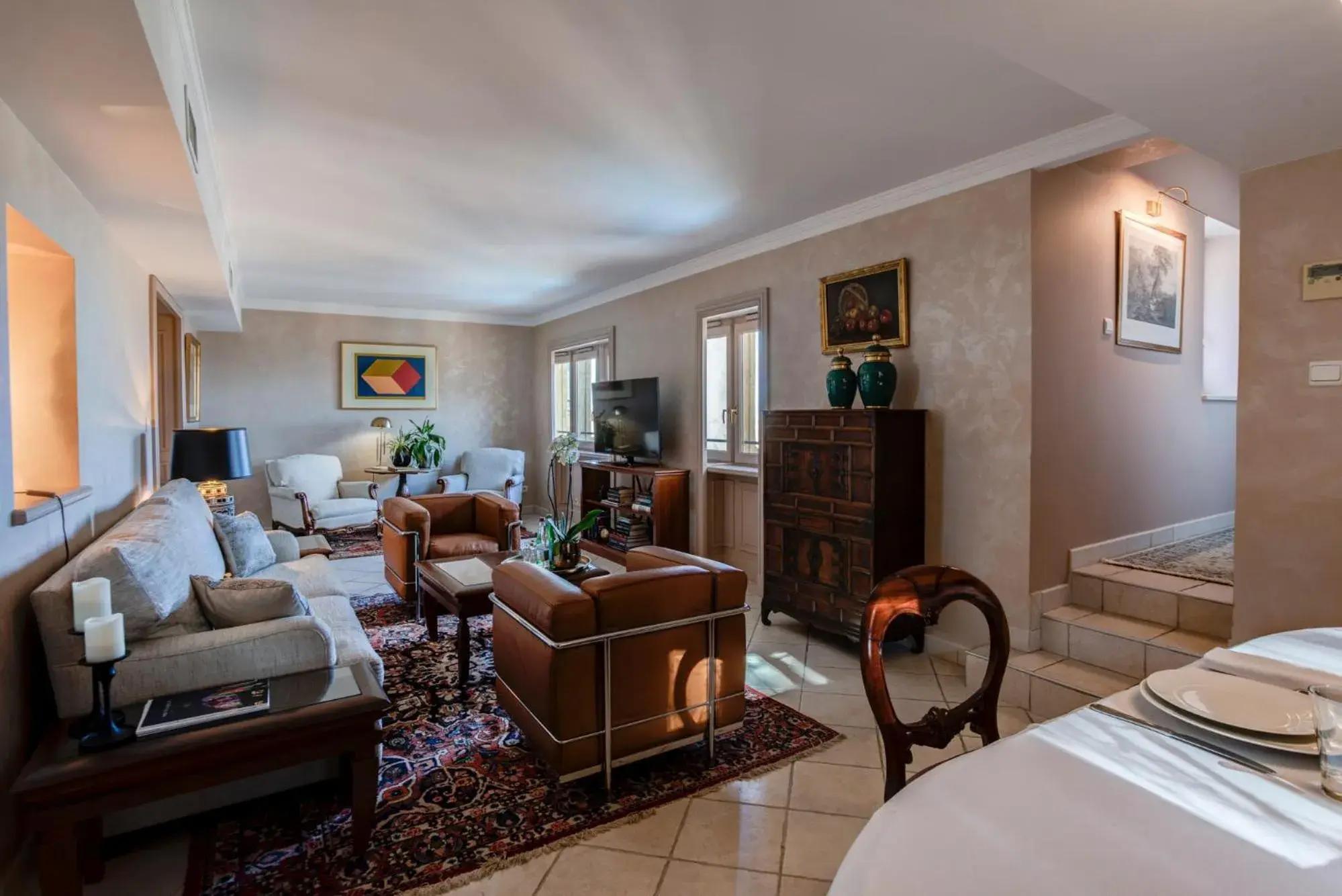 Living room, Seating Area in Villa Florentine