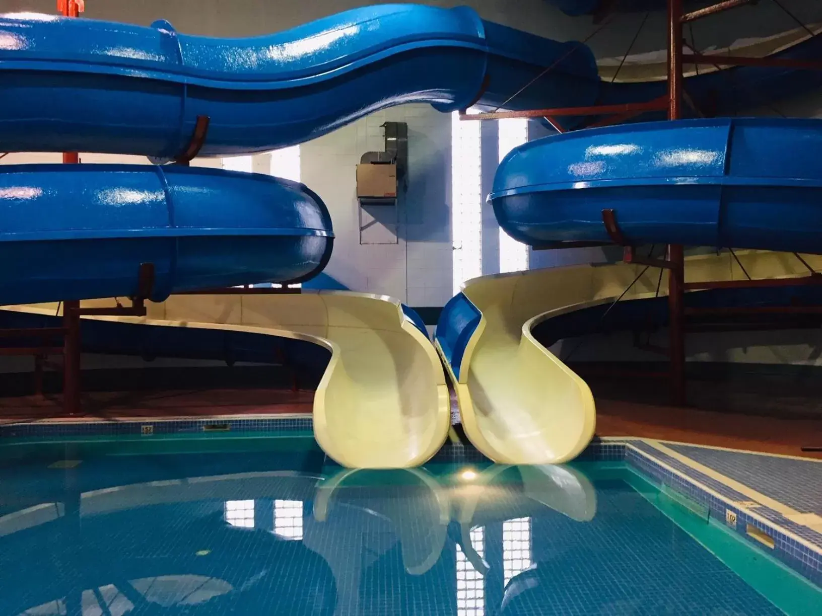 Aqua park, Water Park in Travelodge by Wyndham Lloydminster