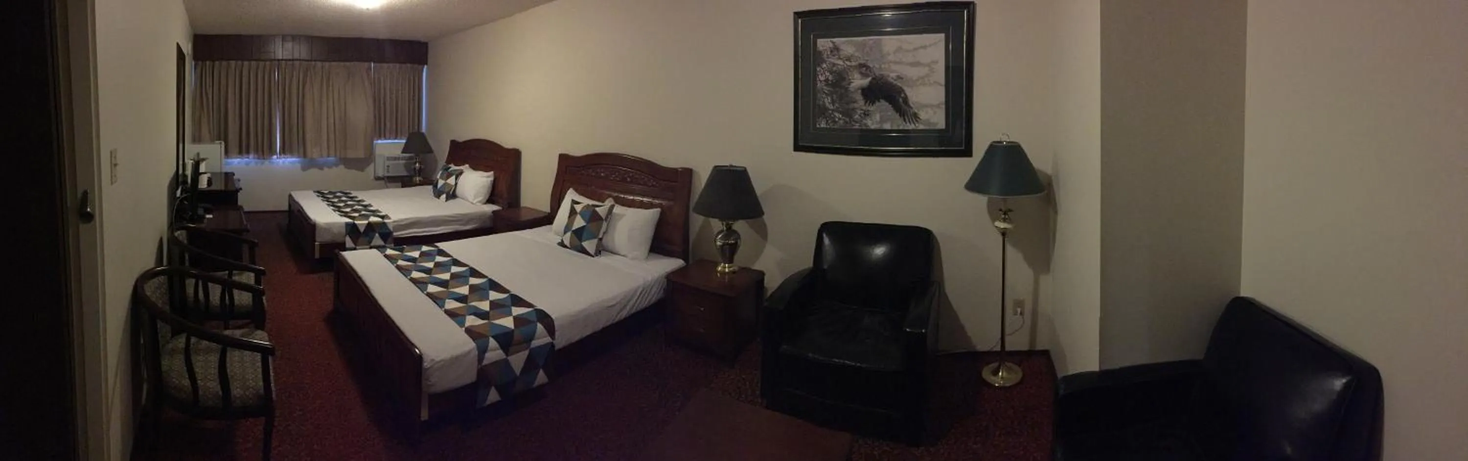 Bed in Spring Villa Hotel