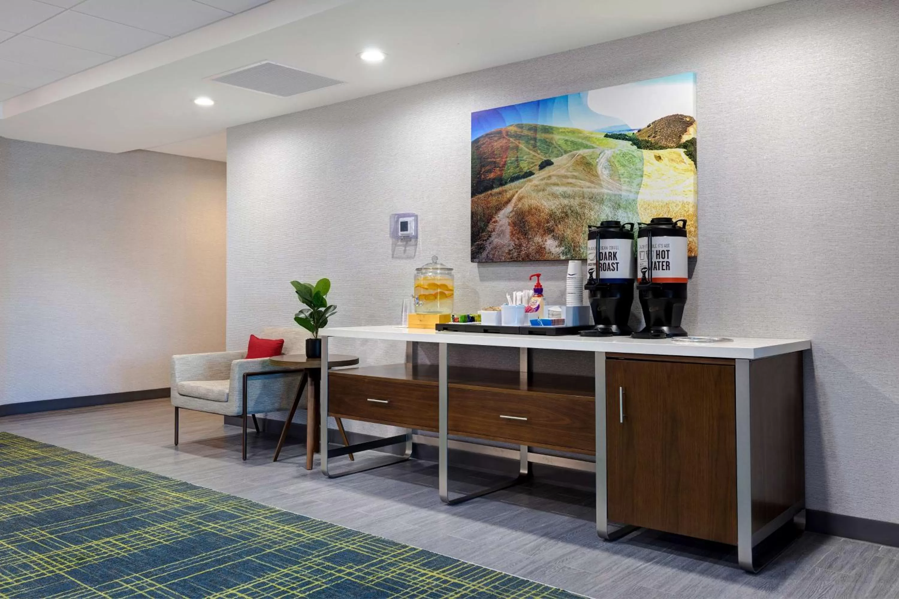 Lobby or reception in Hampton Inn & Suites Marina