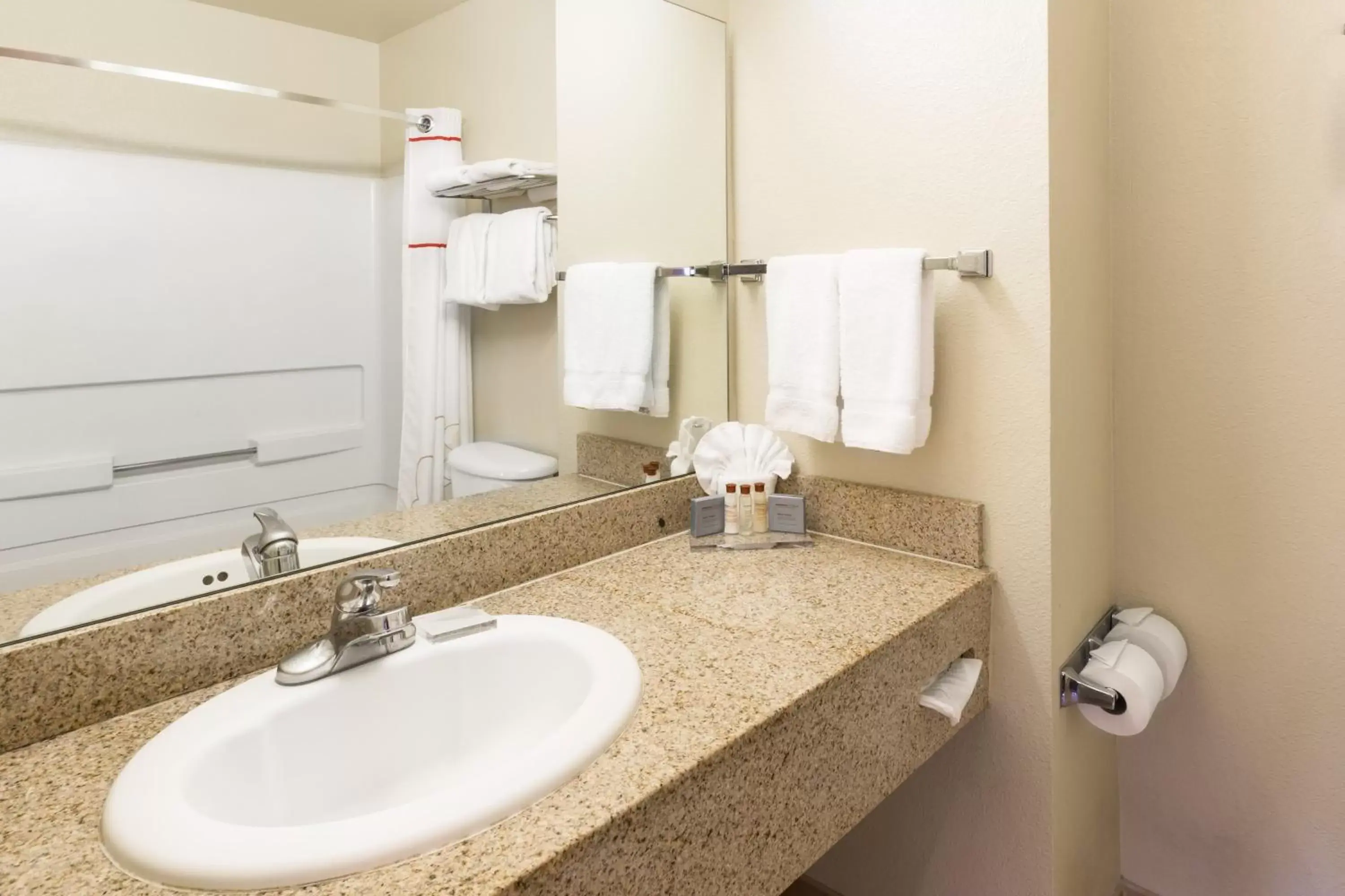 Toilet, Bathroom in Hawthorn Suites by Wyndham Rancho Cordova/Folsom