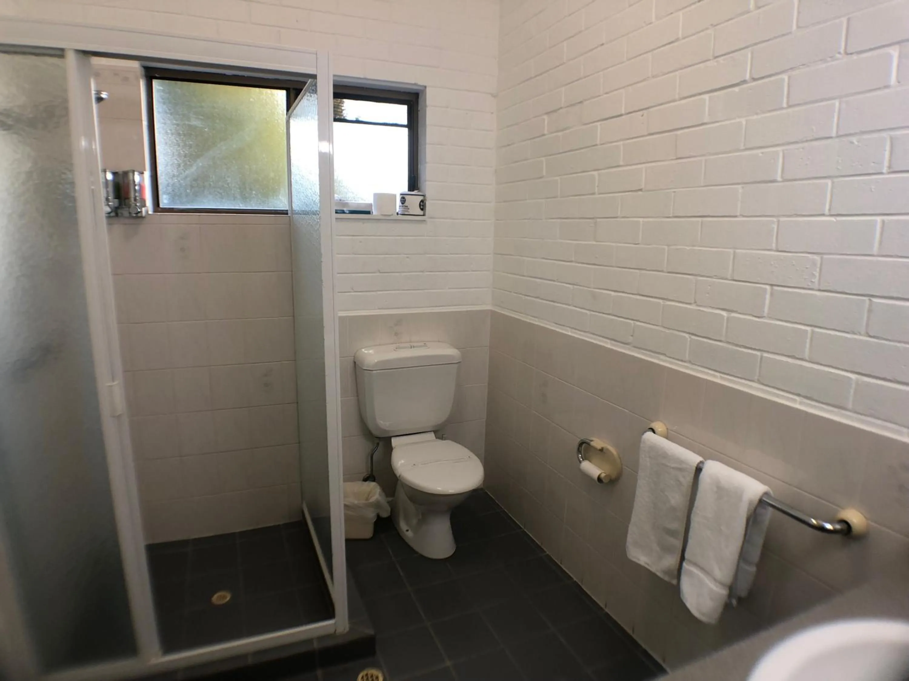 Allan Cunningham Motel