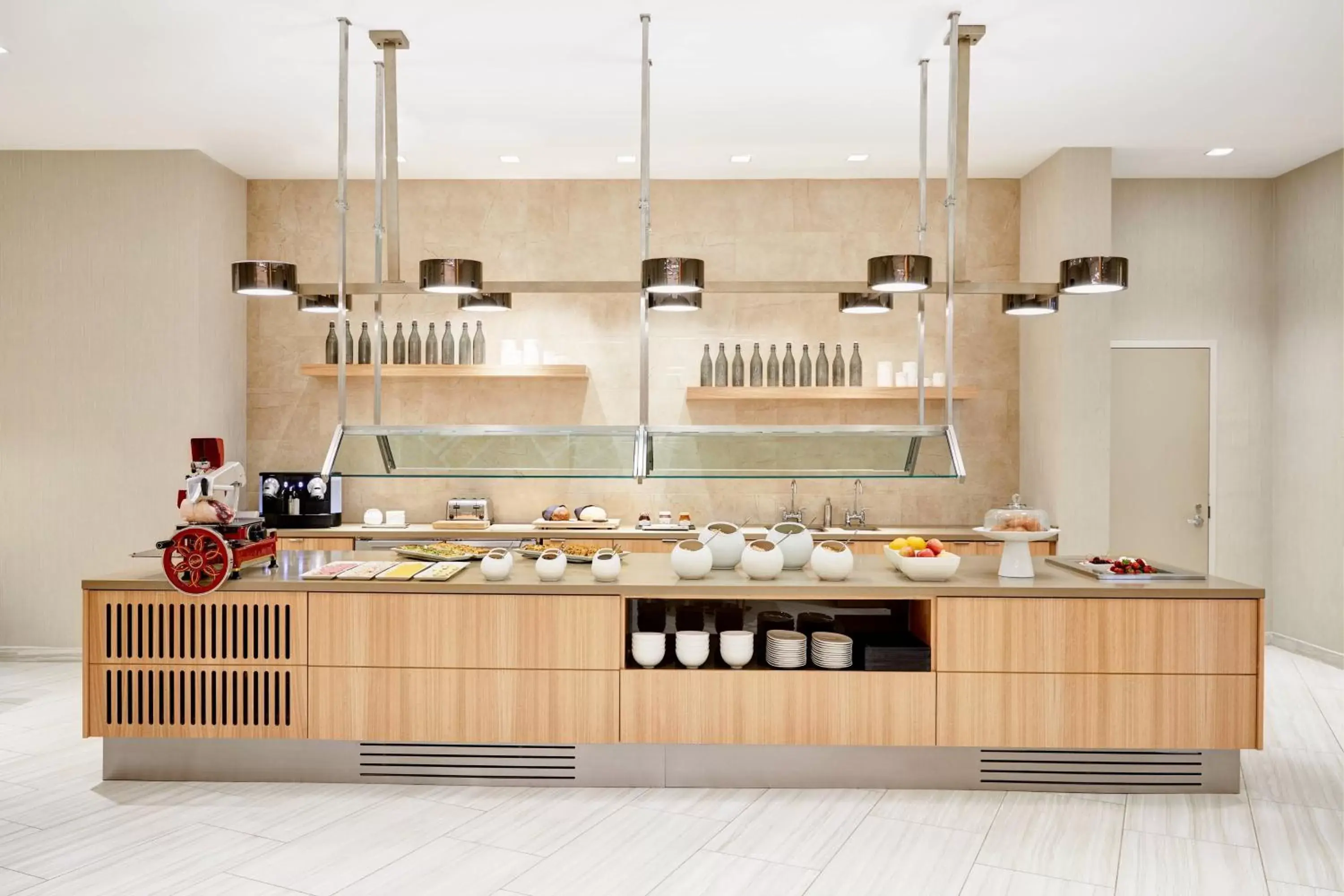 Kitchen or kitchenette, Kitchen/Kitchenette in AC Hotel by Marriott Miami Aventura