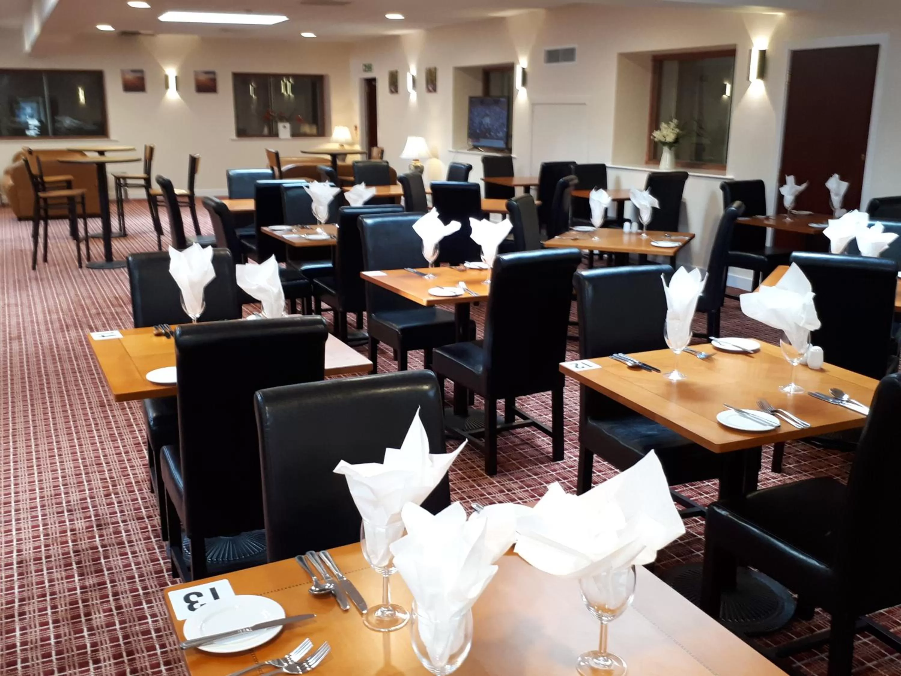 Restaurant/places to eat in Britannia Hotel Aberdeen