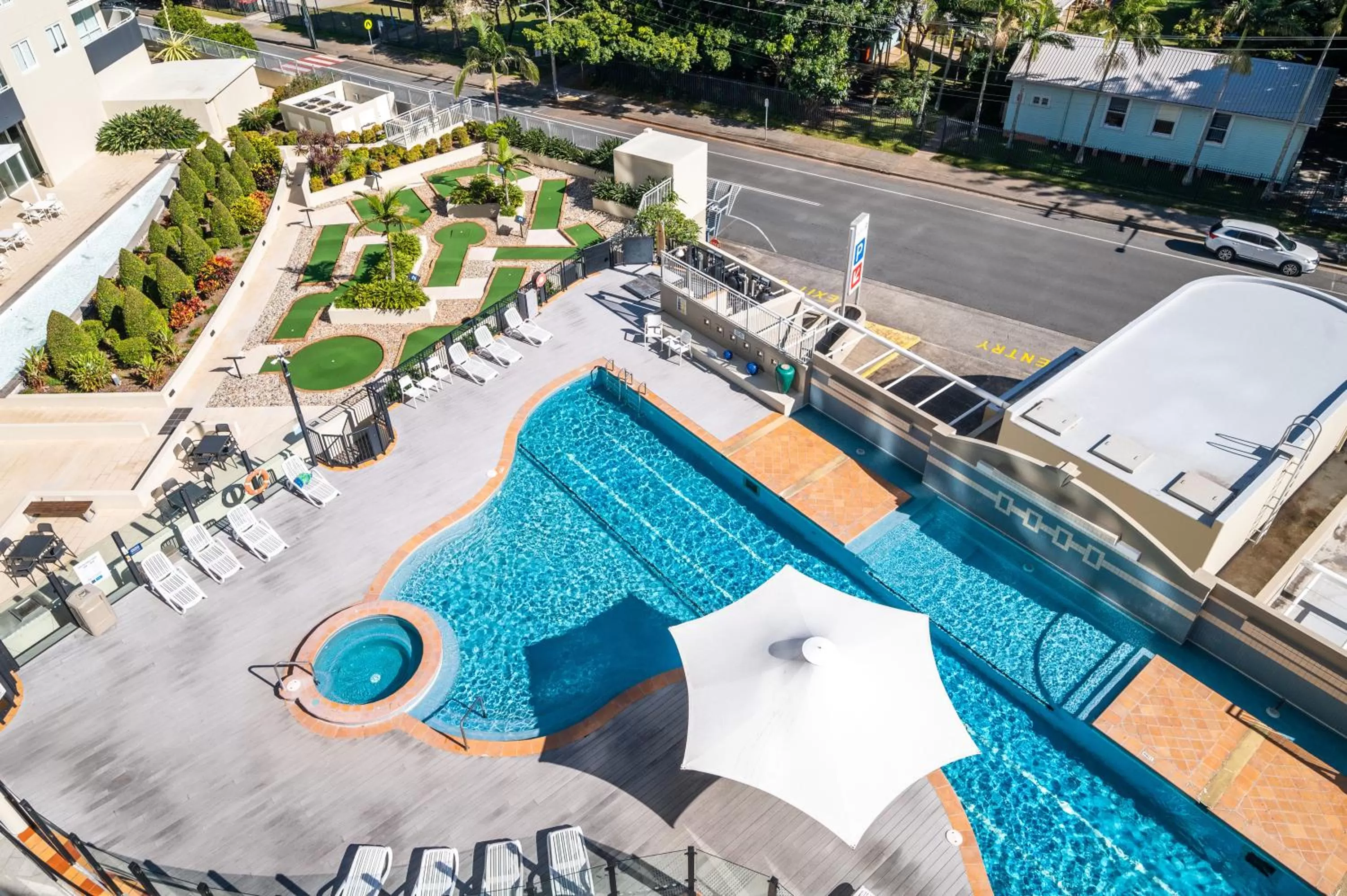 Swimming pool in The Sebel Twin Towns