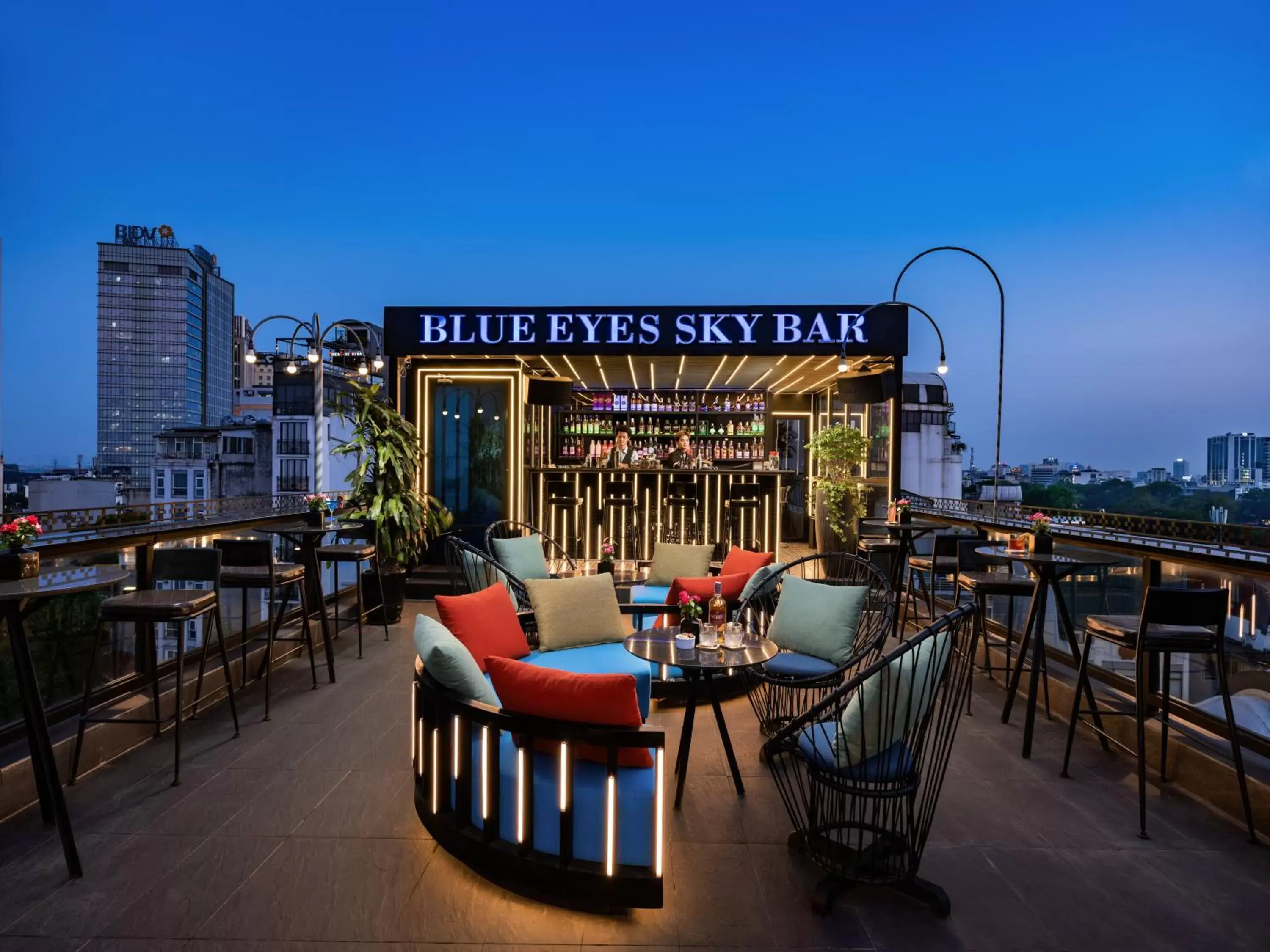 Lounge or bar in Shining Central Hotel & Spa Lounge or bar in Shining Central Hotel & Spa