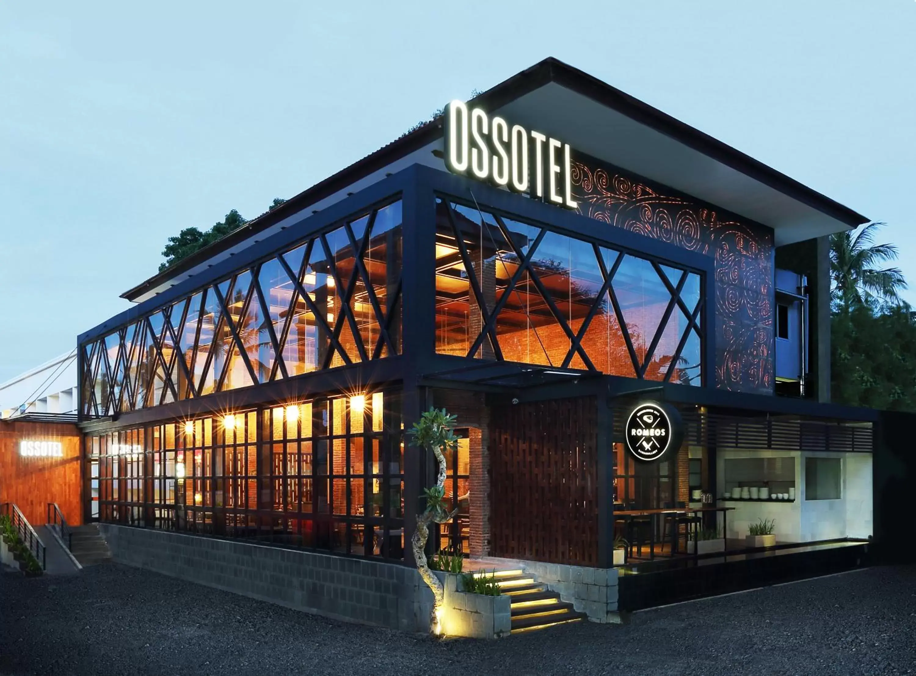 Restaurant/places to eat, Property Building in Ossotel Legian