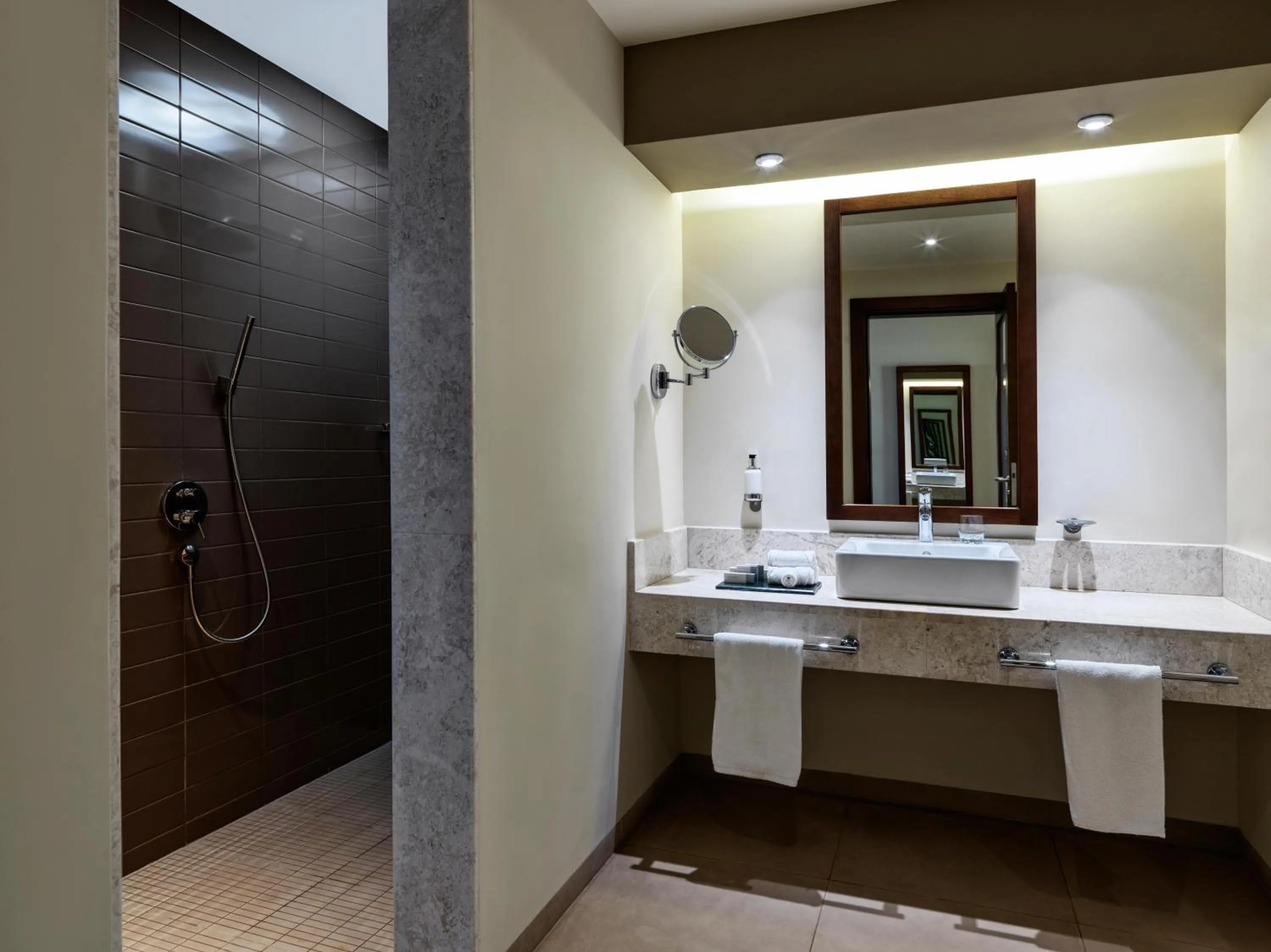 Shower in Fanar Hotel & Residences