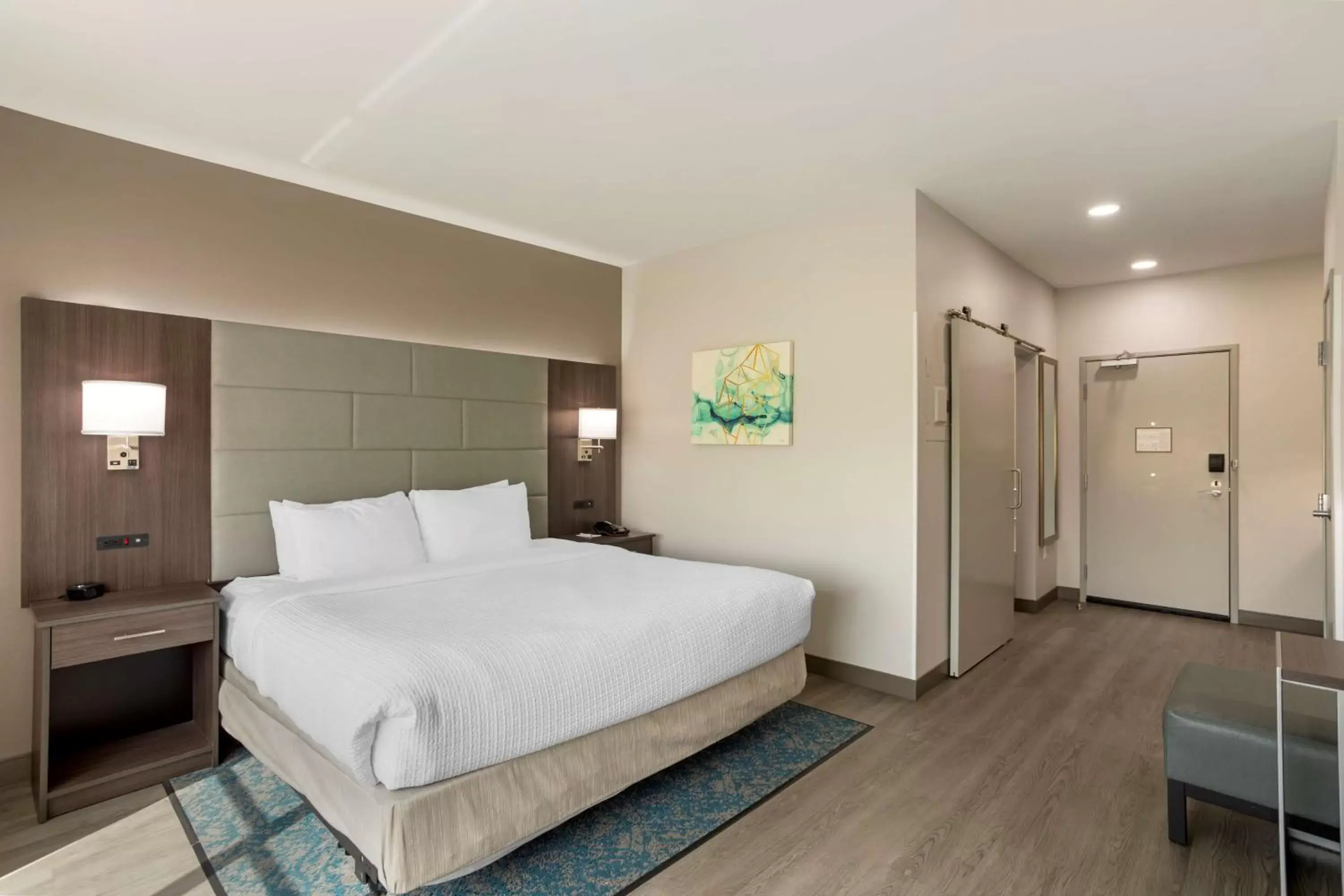 Bedroom, Bed in Best Western Plus Executive Residency Antioch Inn
