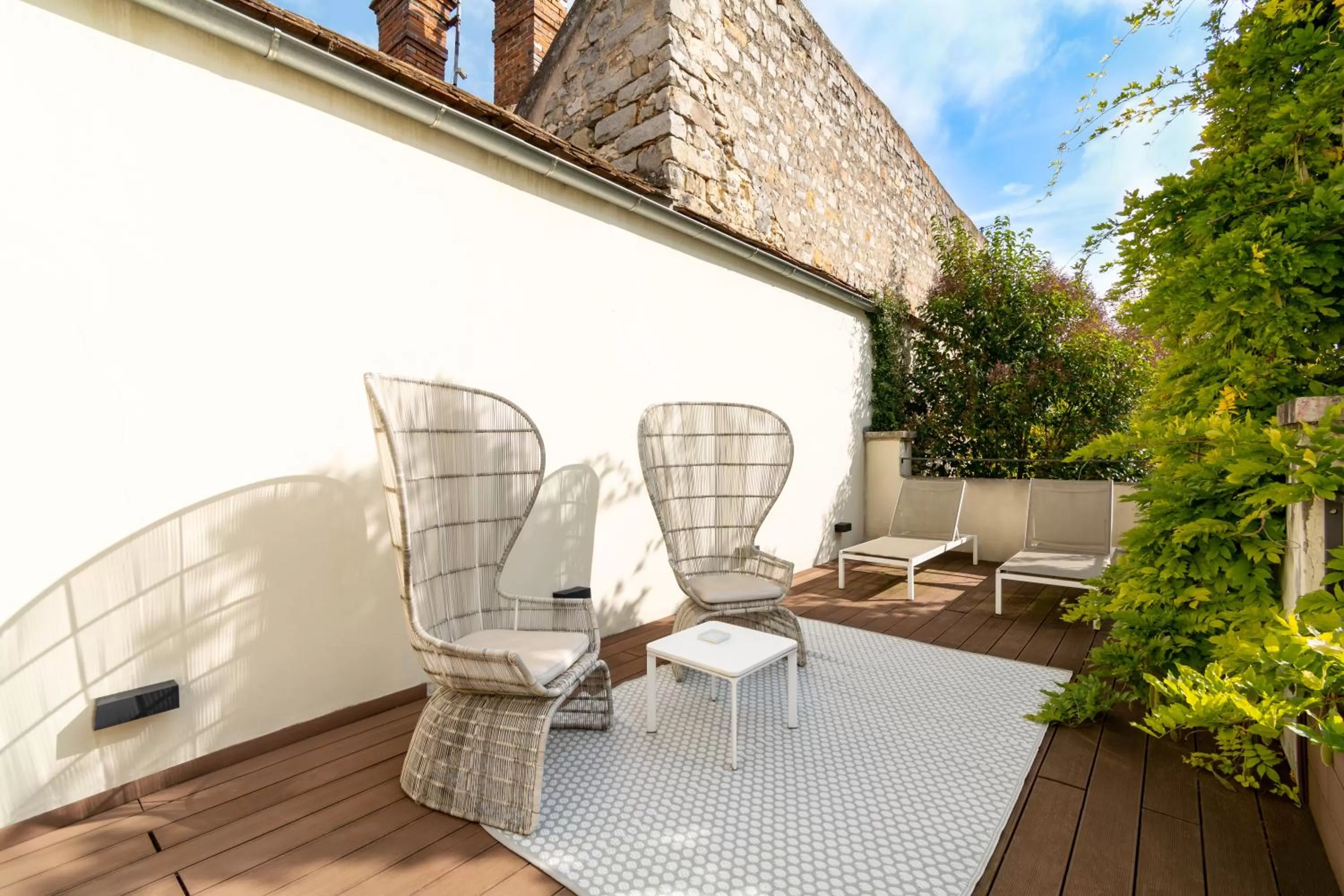 Patio in Hôtel de Cavoye