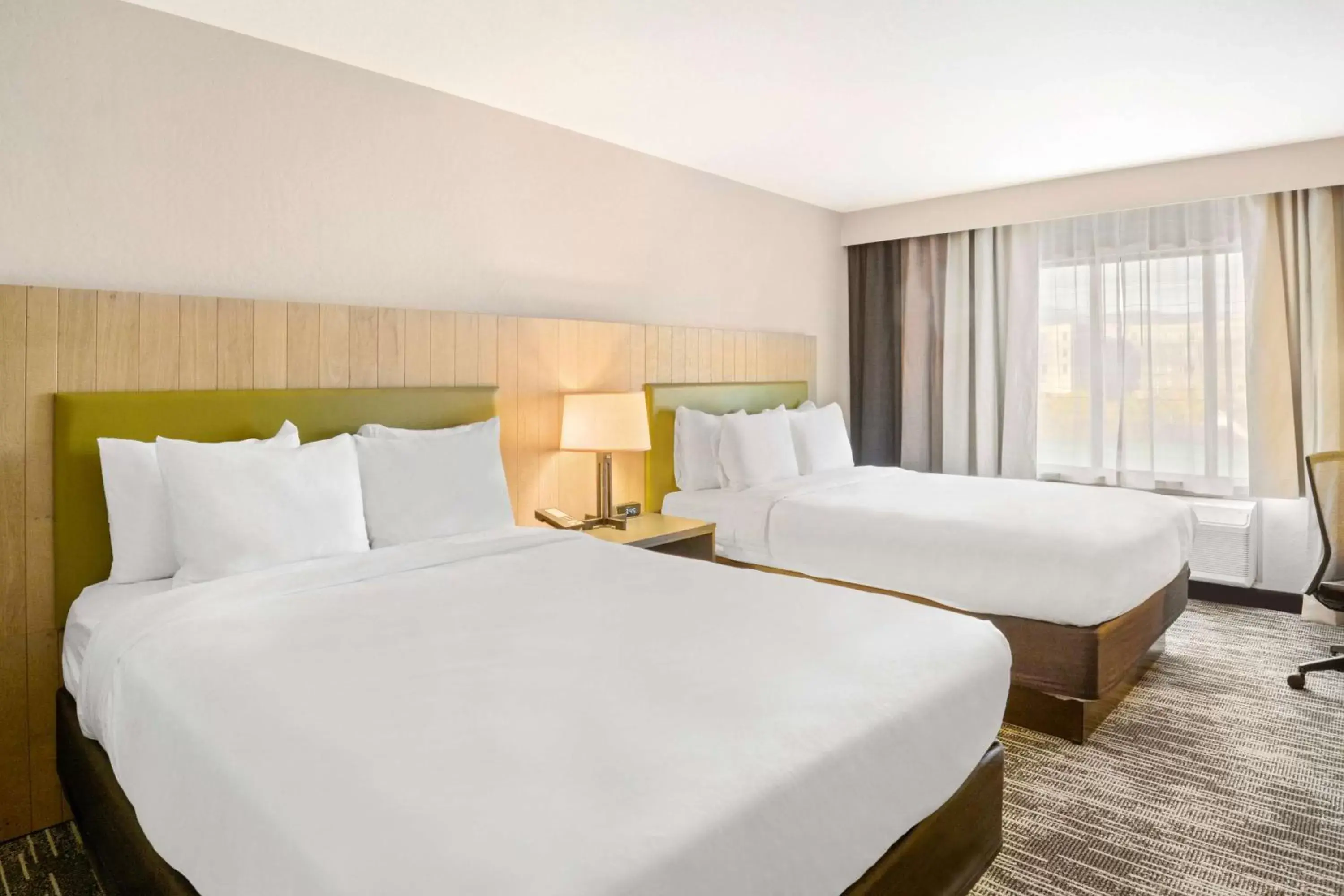 Queen Room with Two Queen Beds and Roll-In Shower - Non-Smoking in Country Inn & Suites by Radisson, Flagstaff Downtown, AZ Queen Room with Two Queen Beds and Roll-In Shower - Non-Smoking in Country Inn & Suites by Radisson, Flagstaff Downtown, AZ