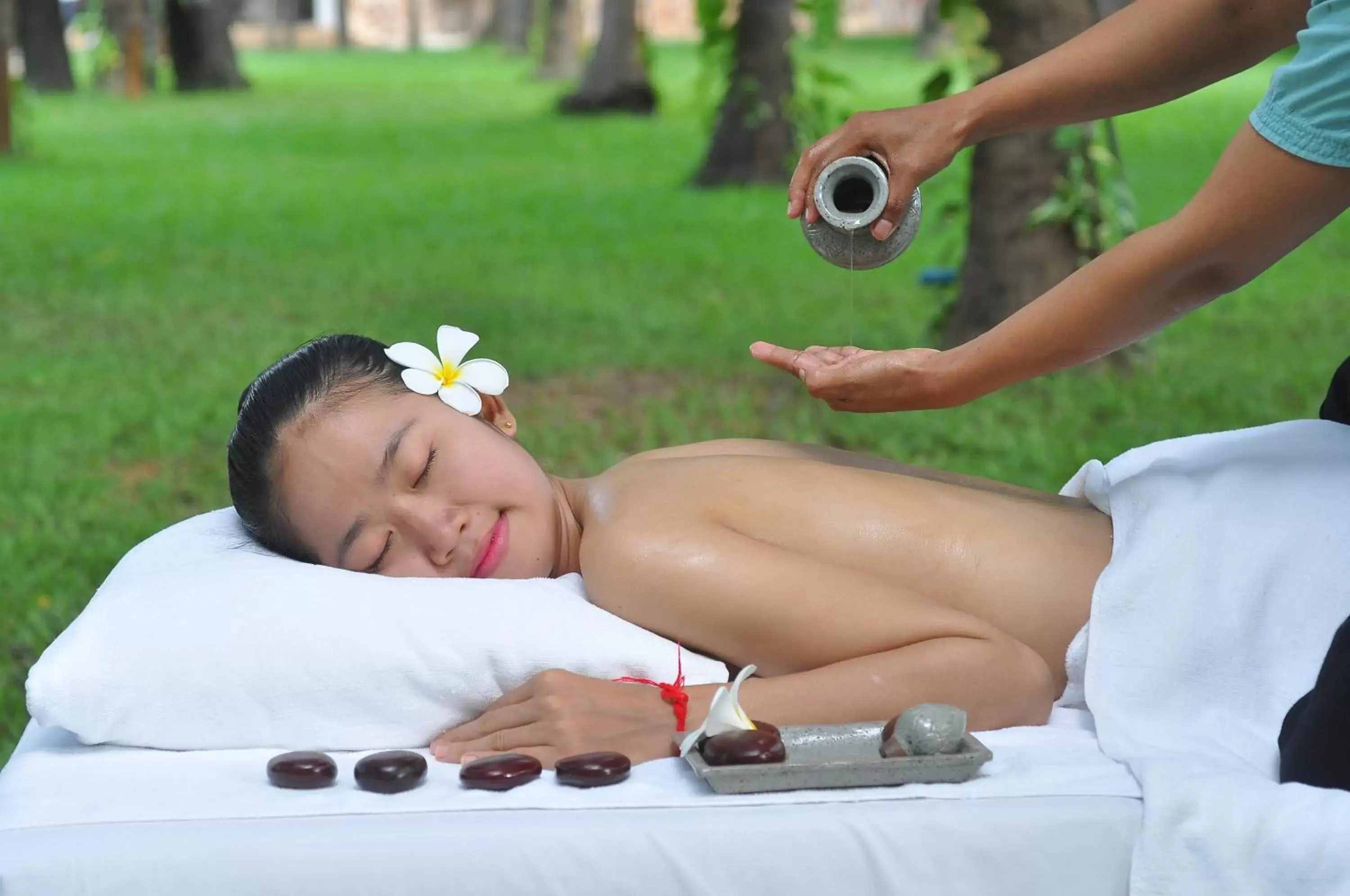 Massage in Lotus Blanc Resort